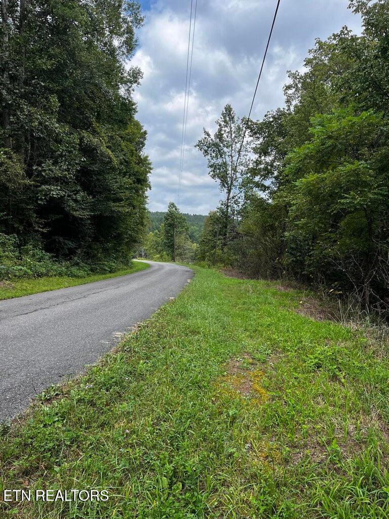 000 Three Point Rd Rd Property Photo