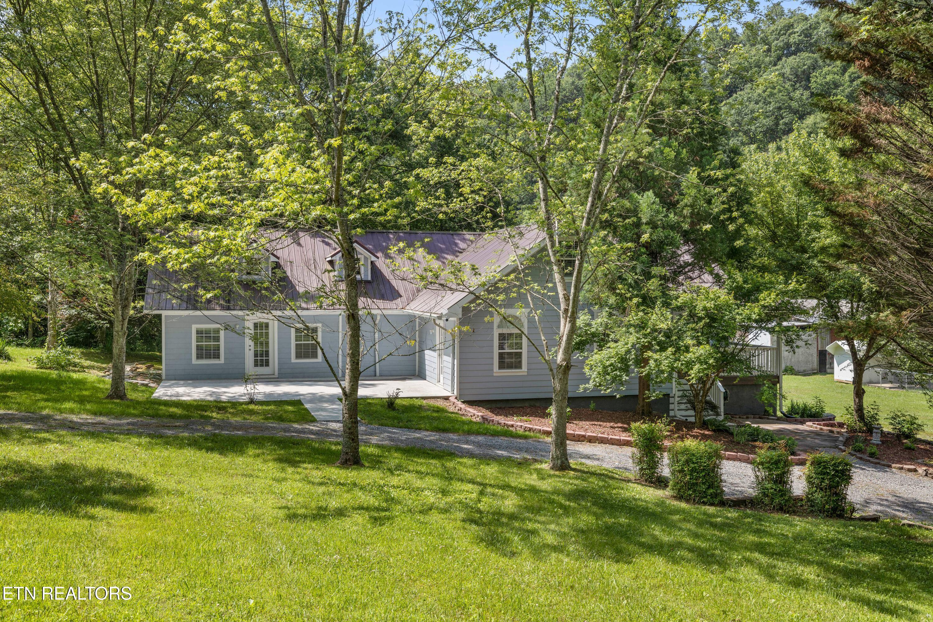 449 Carpenter Rd Property Photo