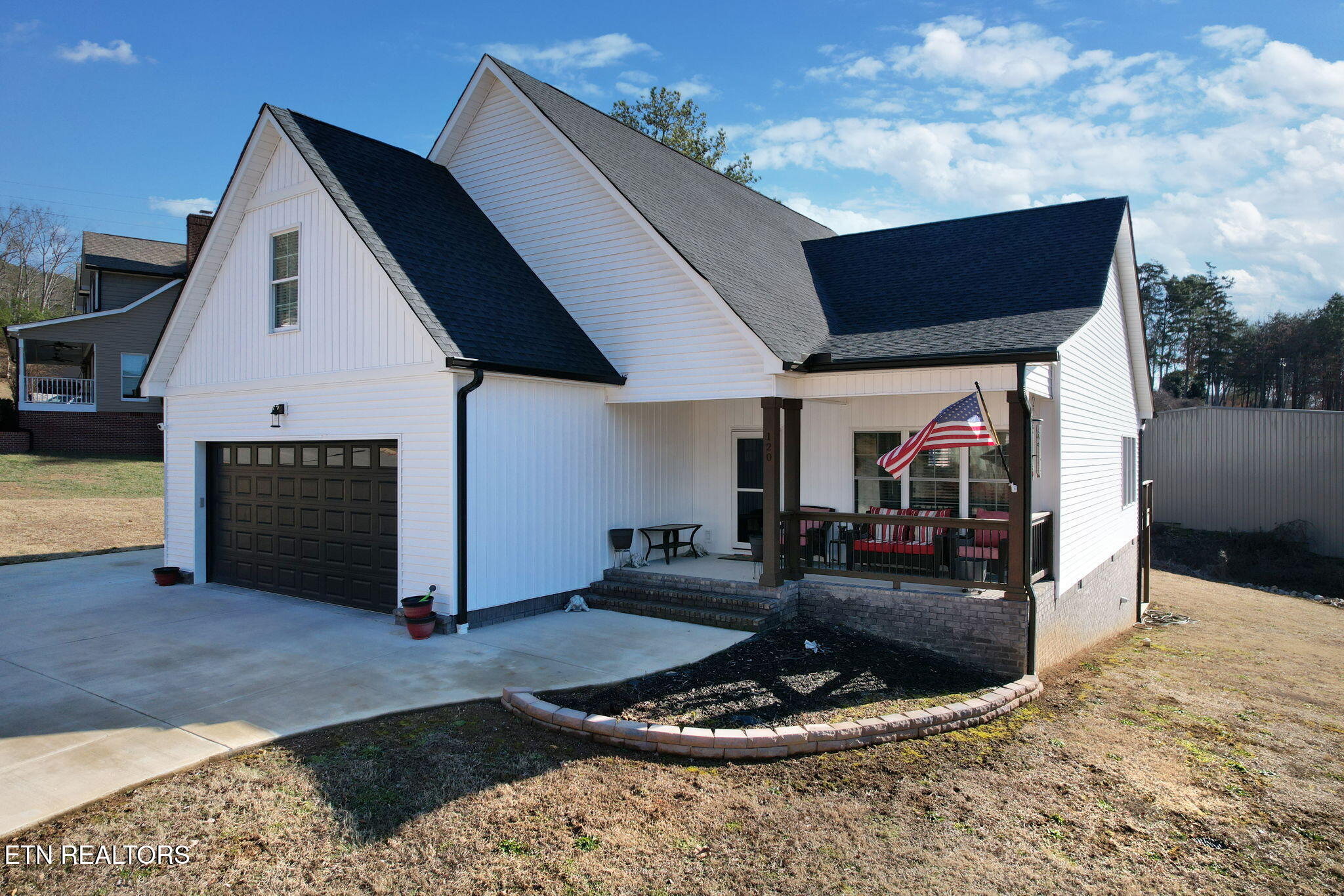 120 Stonewood Drive Property Photo