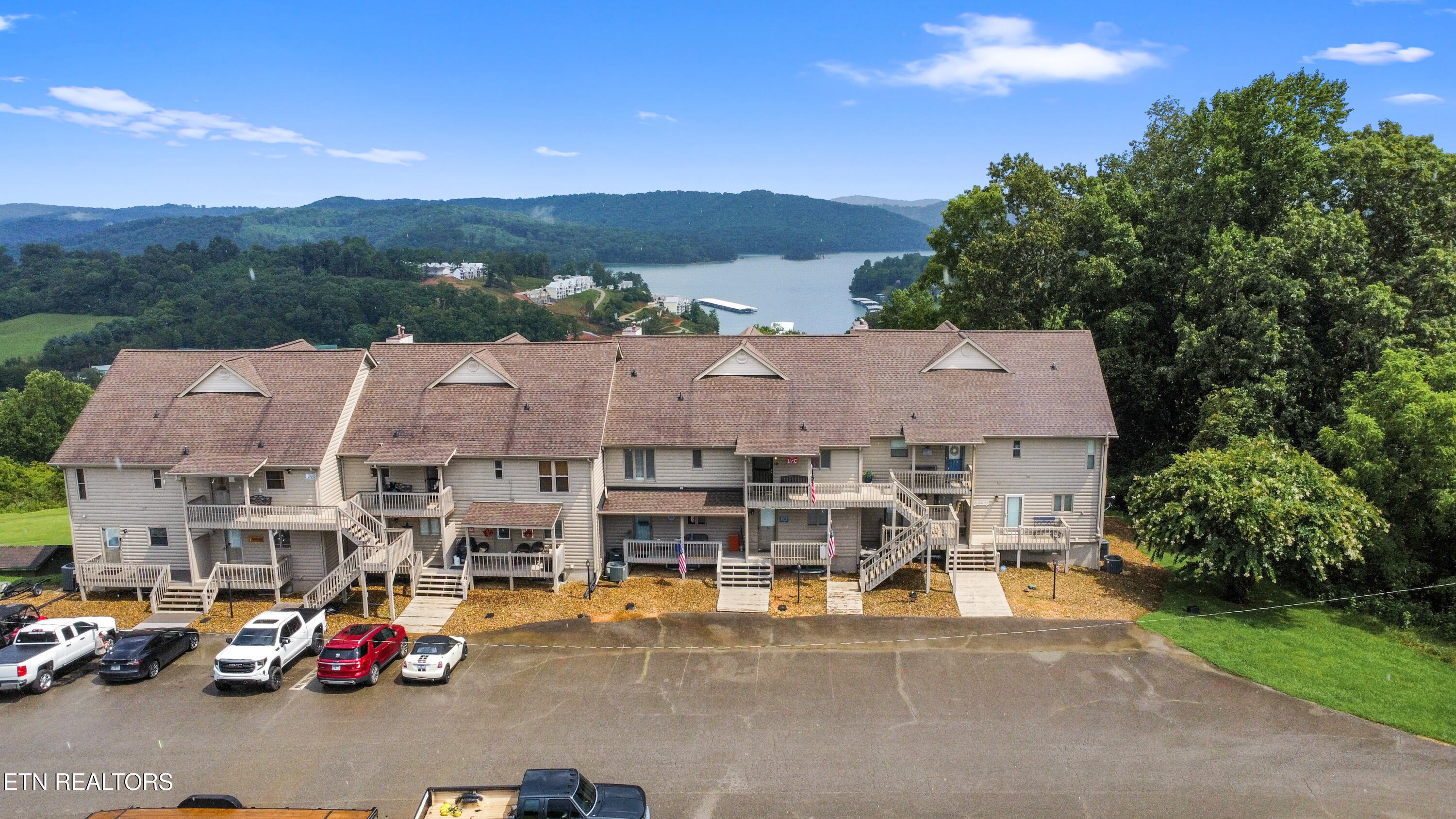 470 Deerfield Landing Unit 10c Property Photo