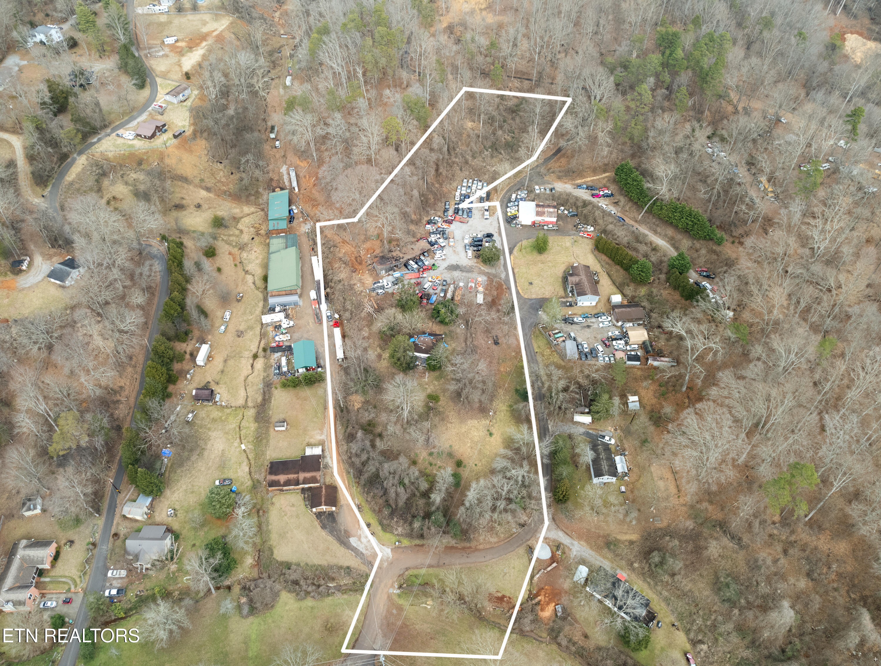 1812 Wrights Ferry Rd Property Photo 1