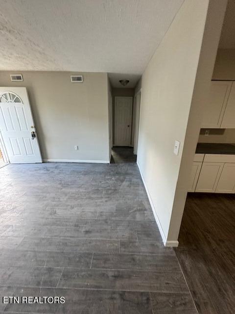 211 Timberlake Circle Property Photo 9