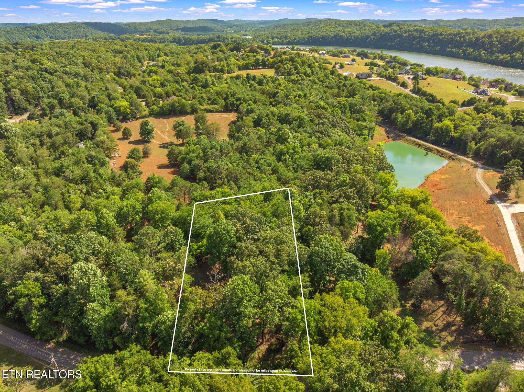 772 Little Dogwood Rd Property Photo 1