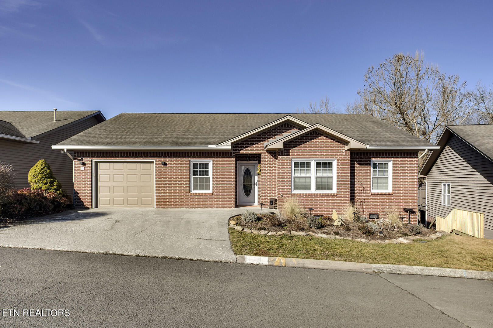 13 Riverview Drive Property Photo 1