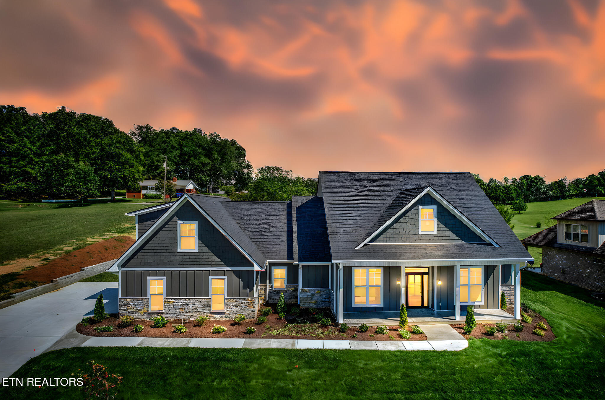 207 Morganton Cove Property Photo