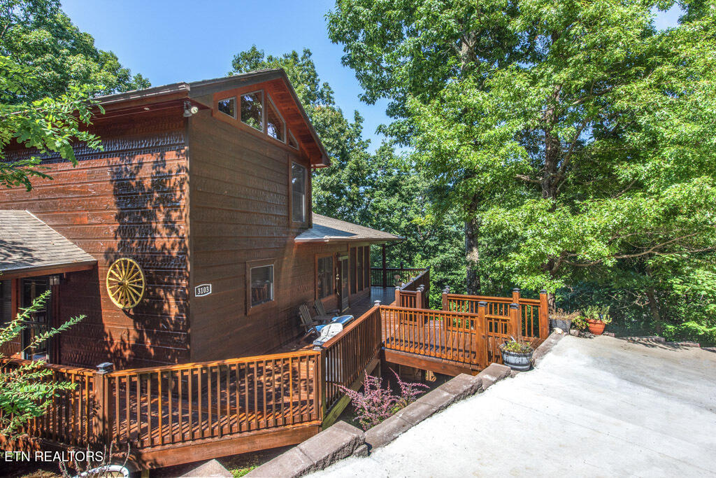 3103 Perry Circle Lane Property Photo 1