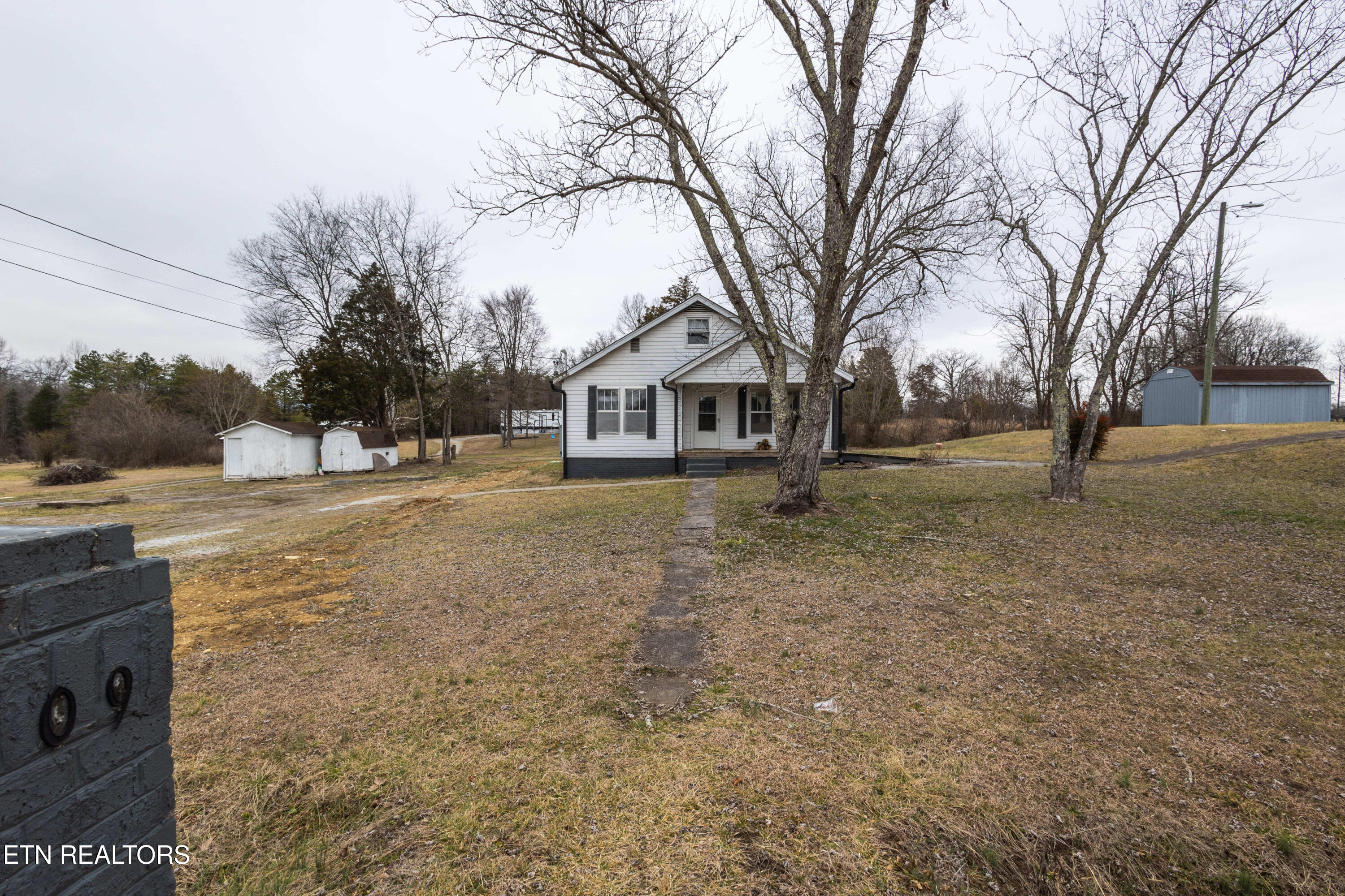 8709 N Ruggles Ferry Pike Property Photo 1