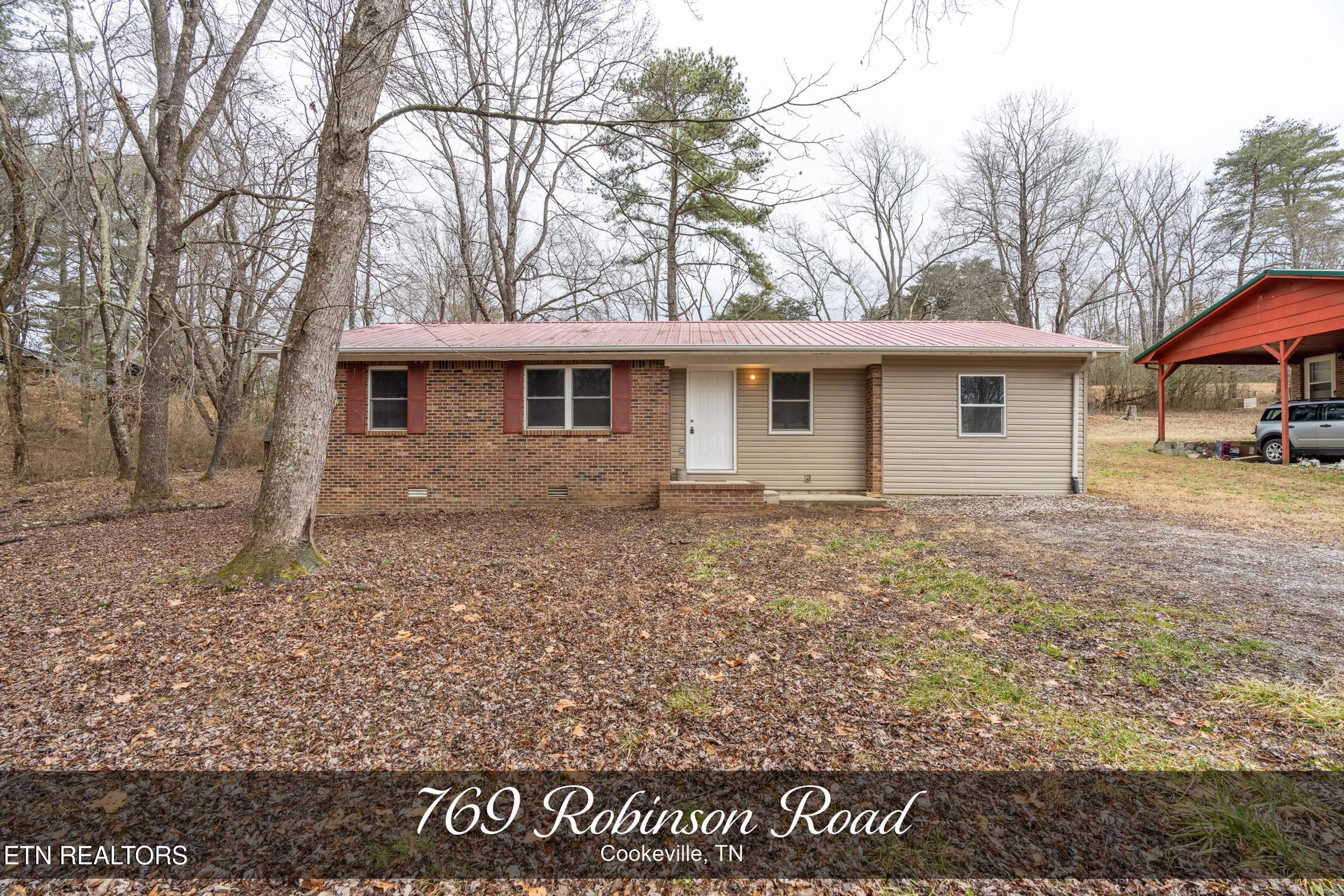 769 Robinson Rd Property Photo
