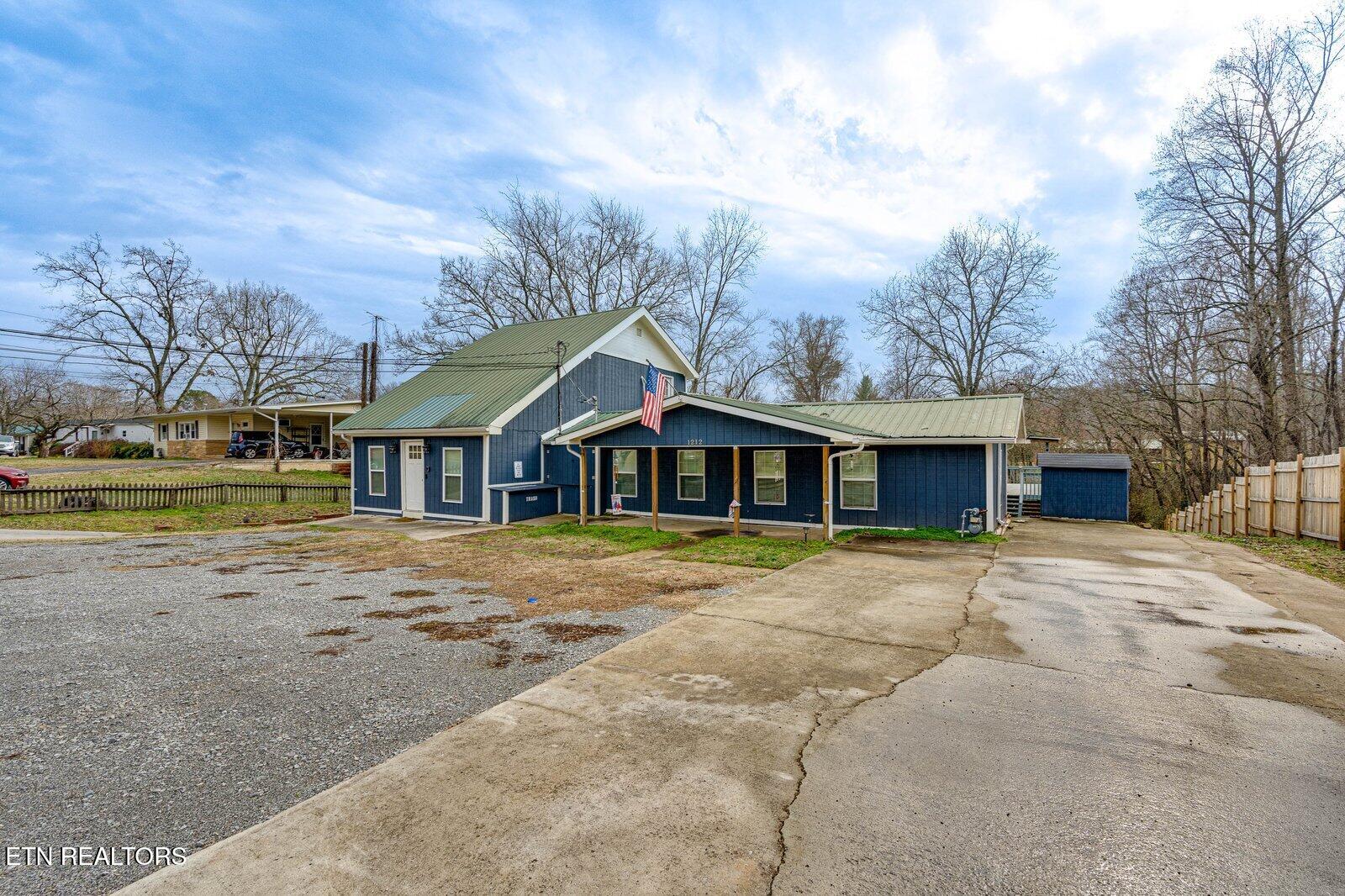 1212 Shaver Loop Rd Property Photo