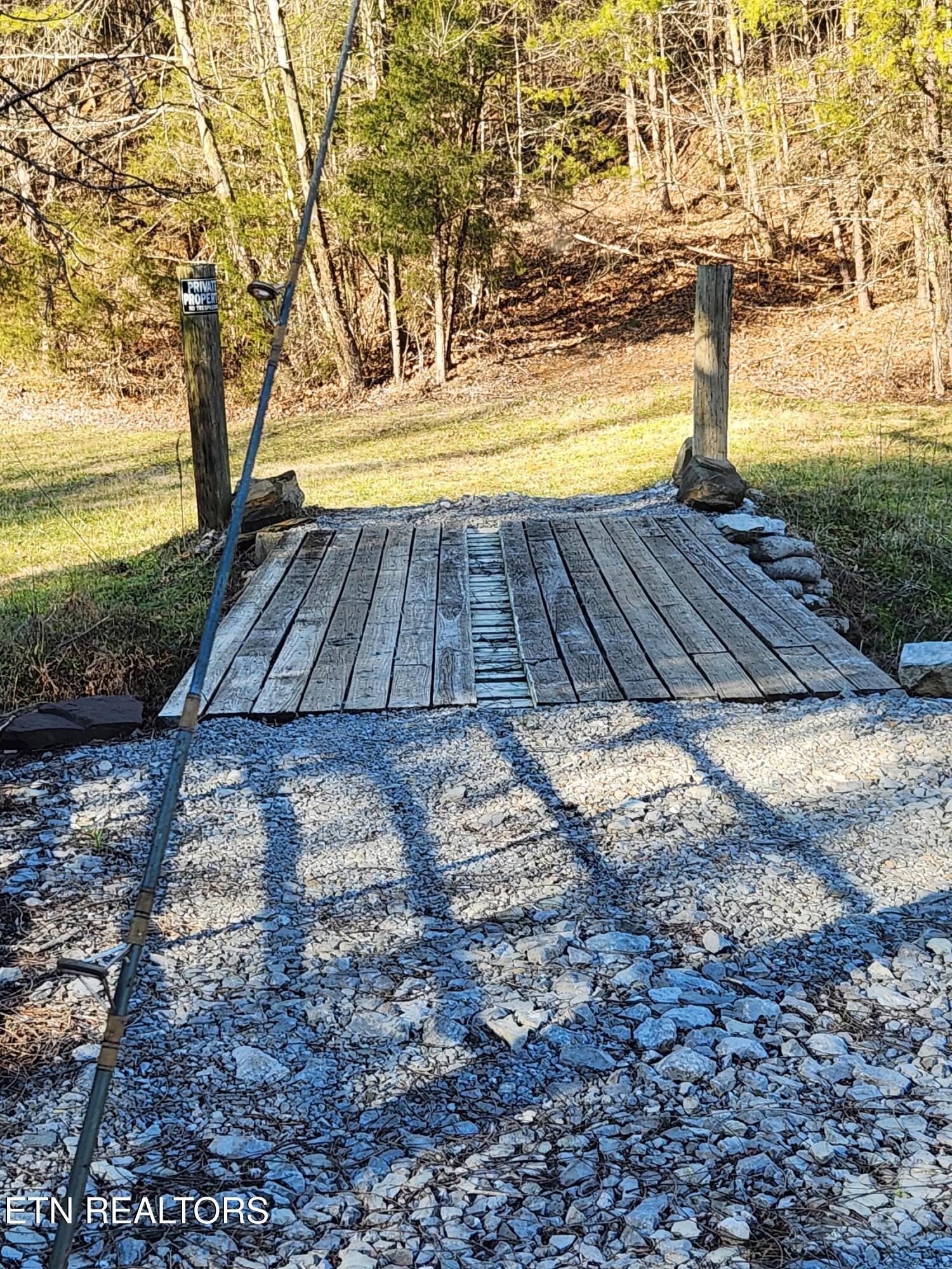 Hwy 39e Property Photo
