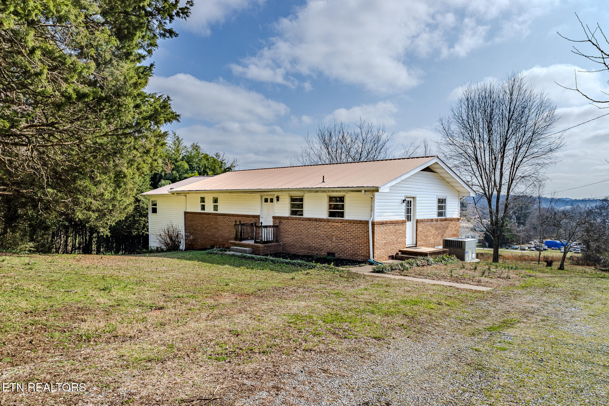130 Hiwassee Ave Property Photo