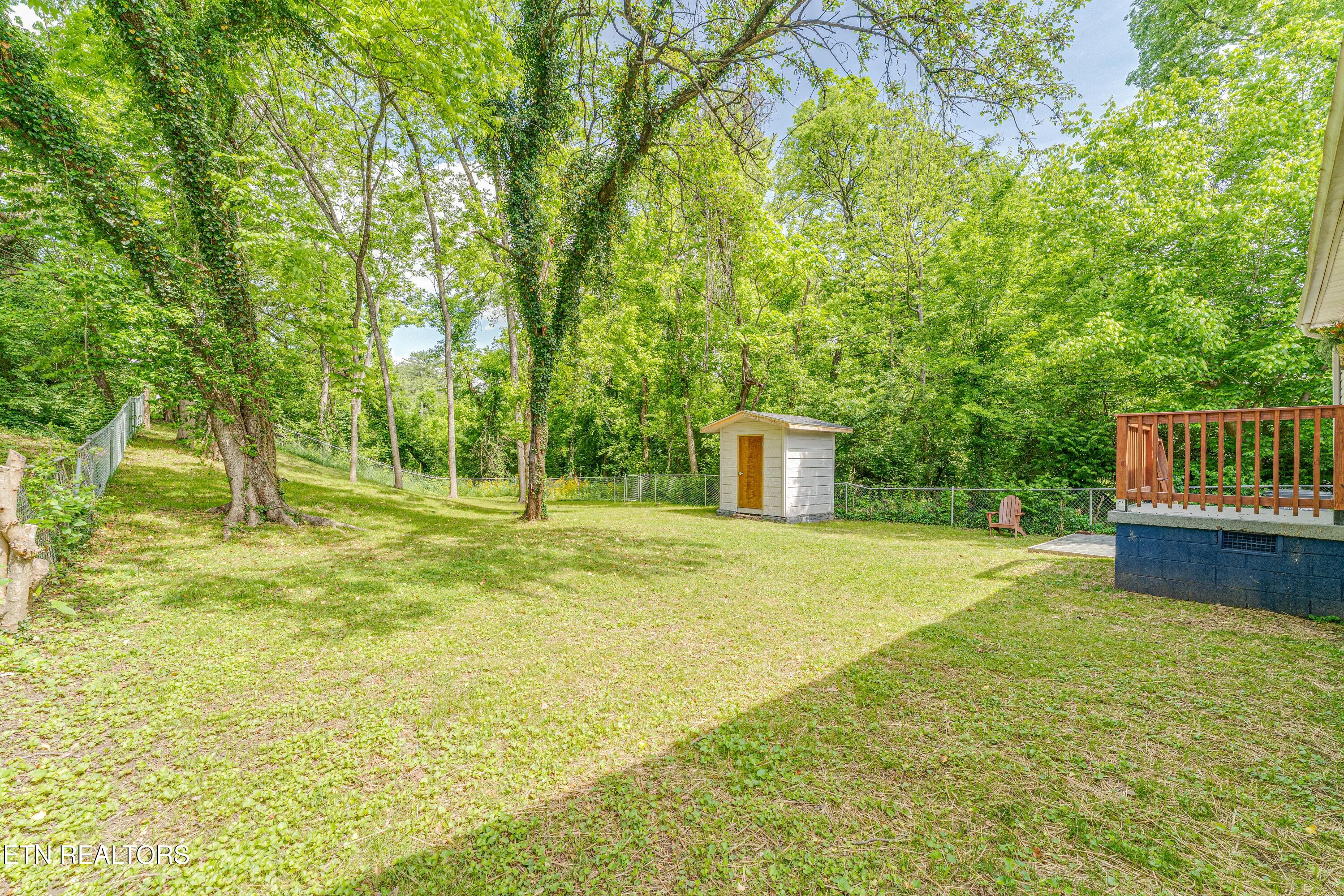 2629 Wilson Ave Property Photo 18