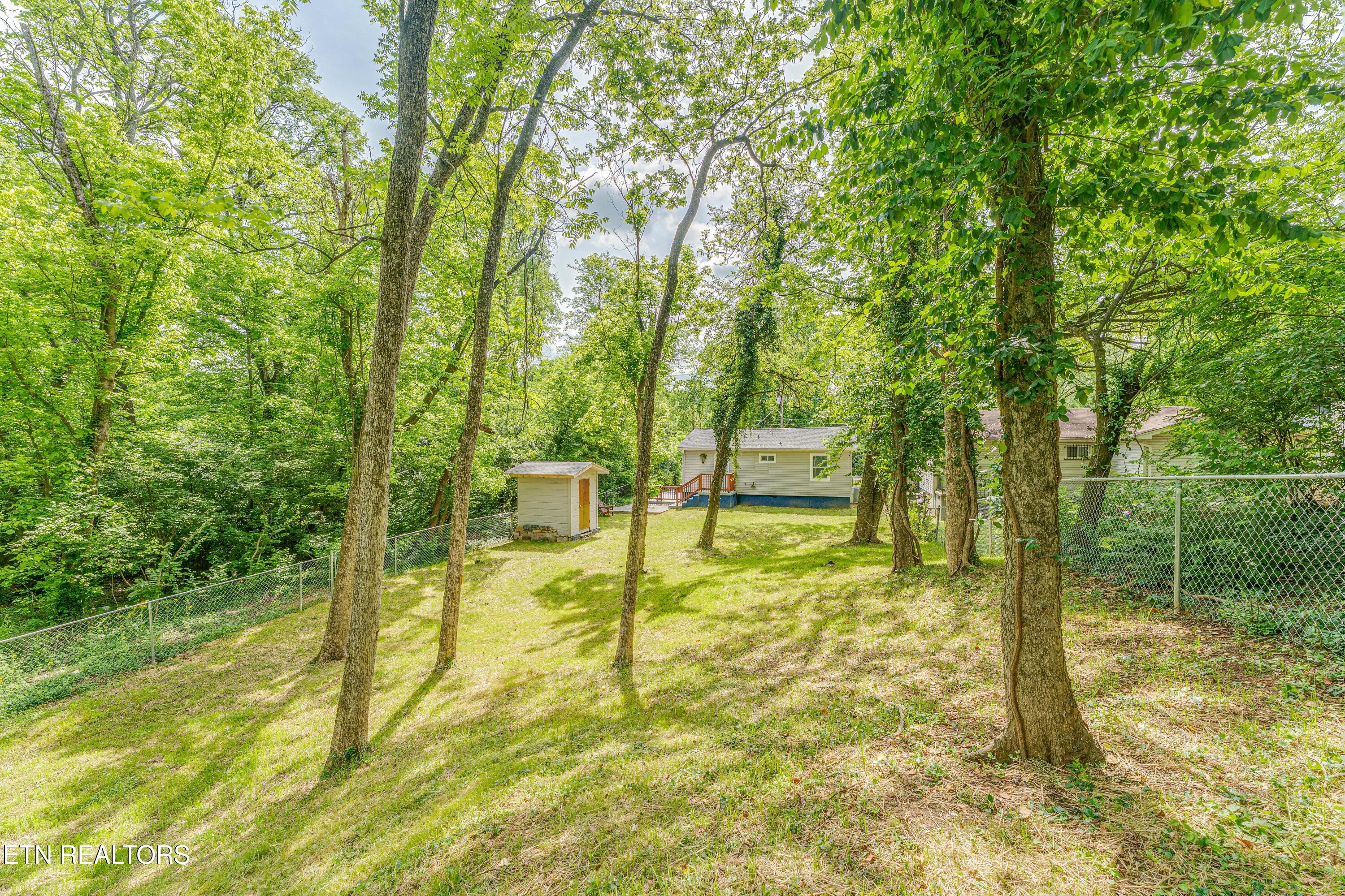 2629 Wilson Ave Property Photo 19