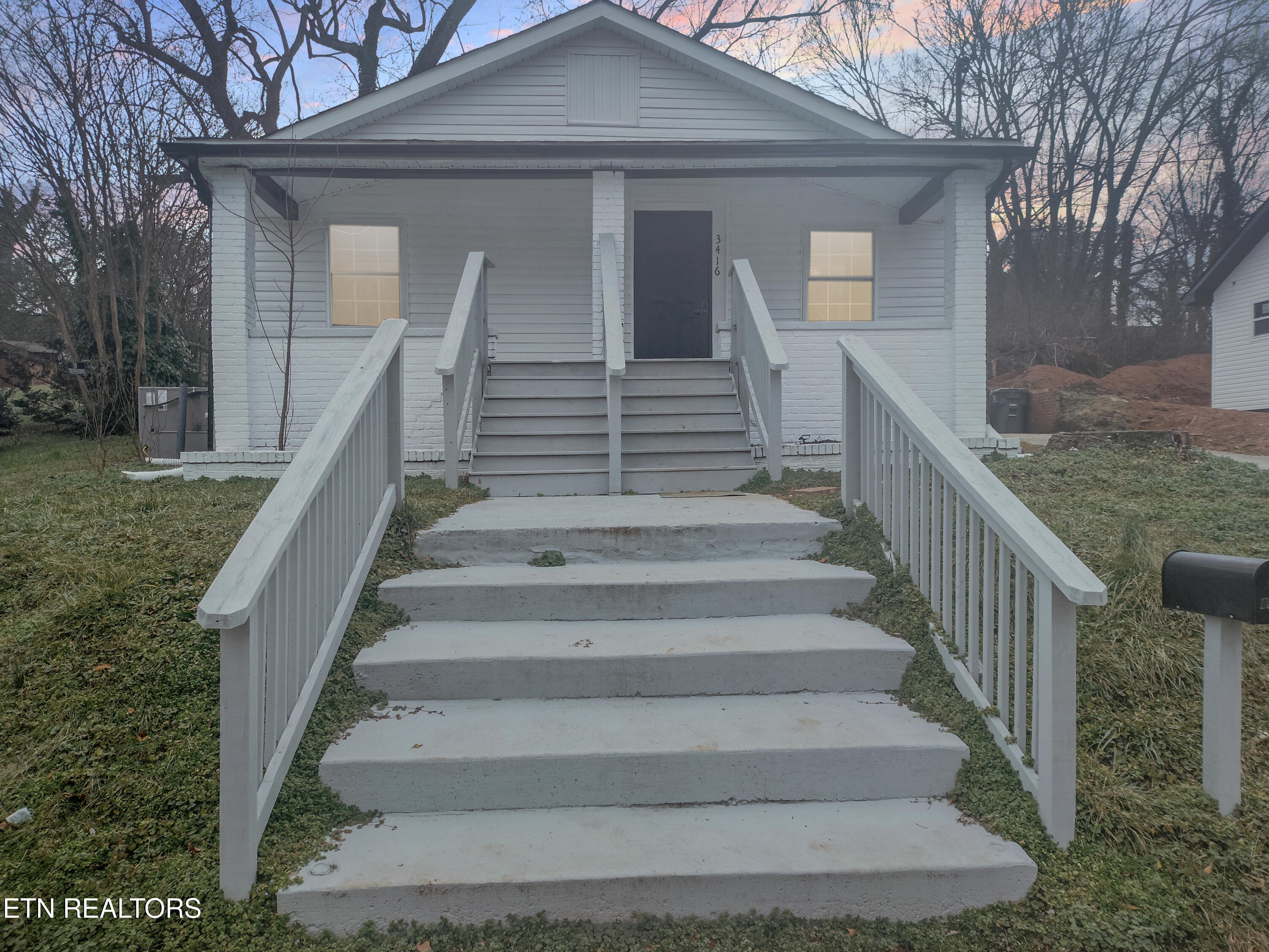 3416 Ashland Ave Property Photo