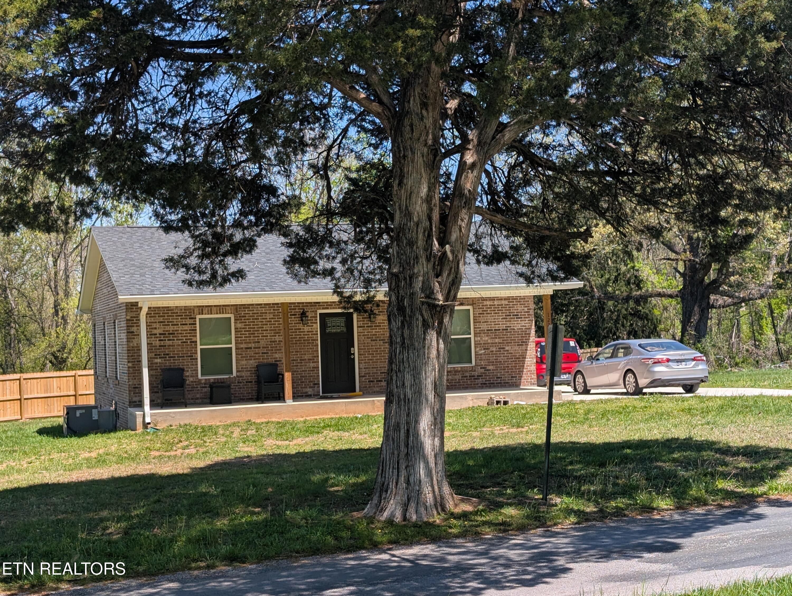 122 Porter Lane Property Photo
