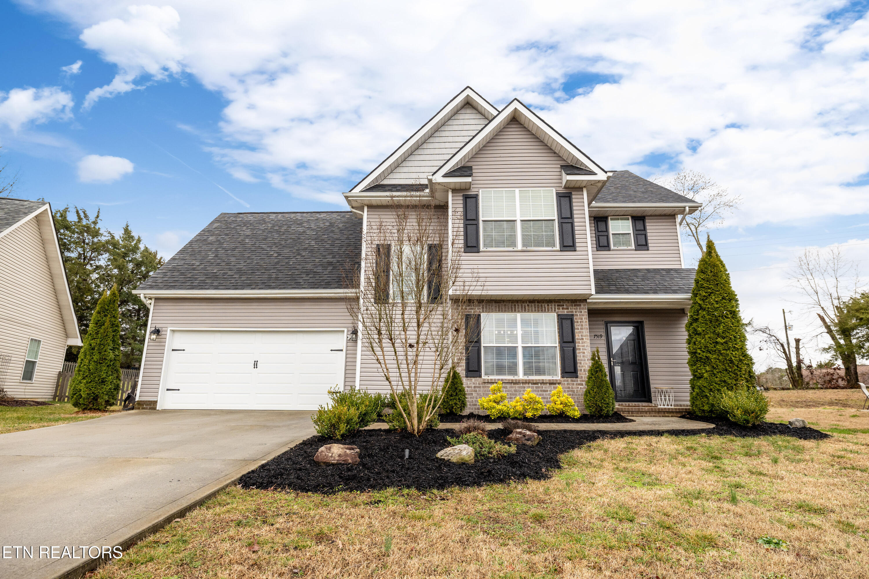 7519 Peony Drive Property Photo