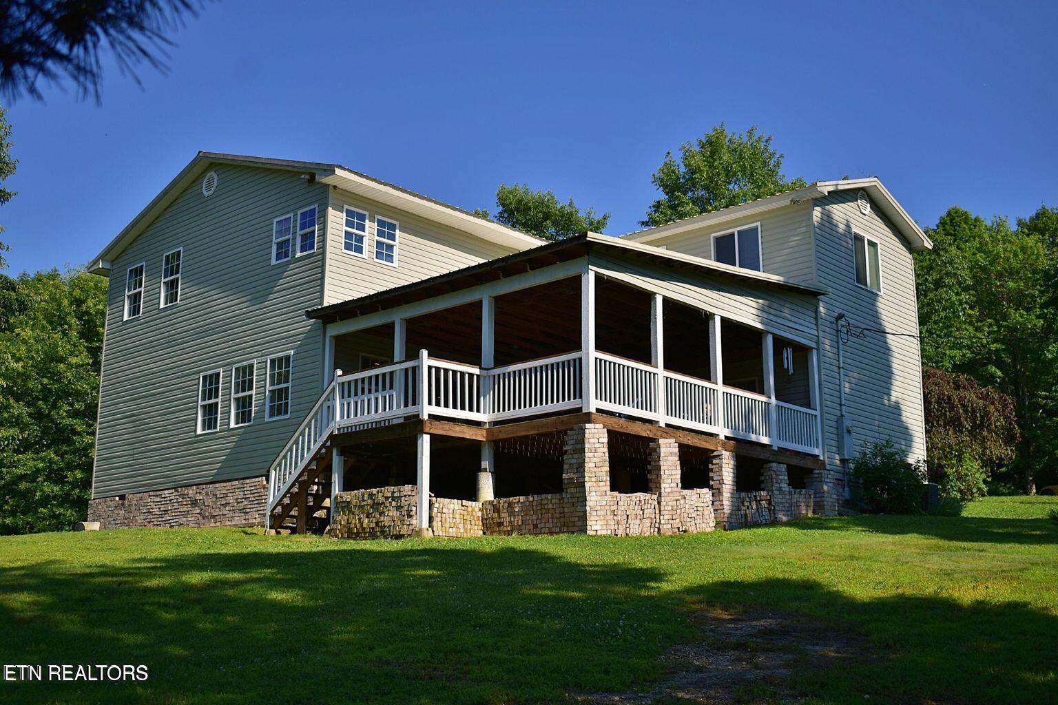 529 Hunley Rd Property Photo
