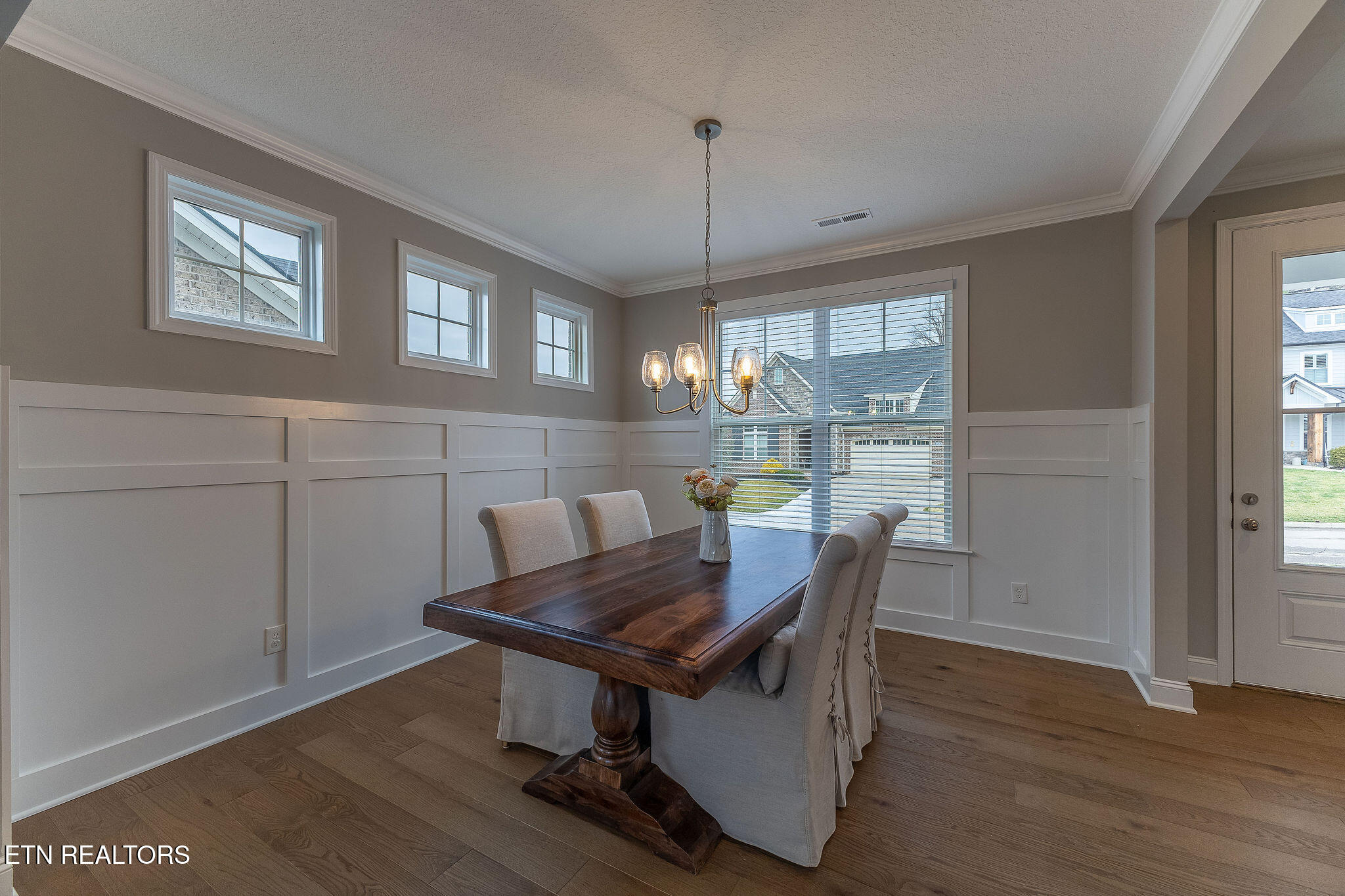 1819 English Ivy Lane Property Photo 13