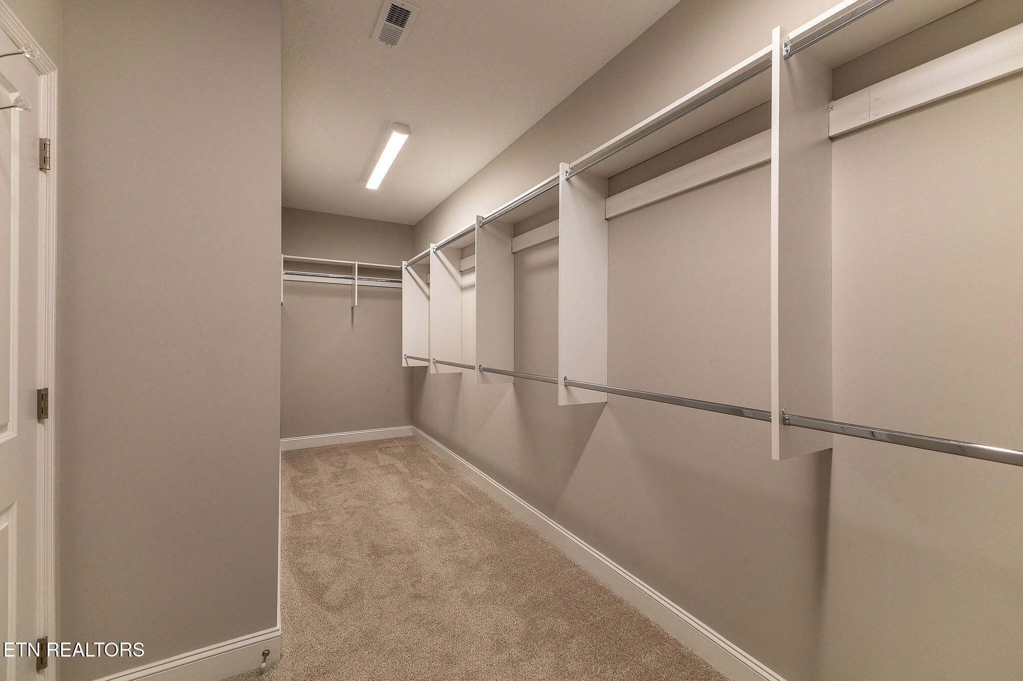 1819 English Ivy Lane Property Photo 20
