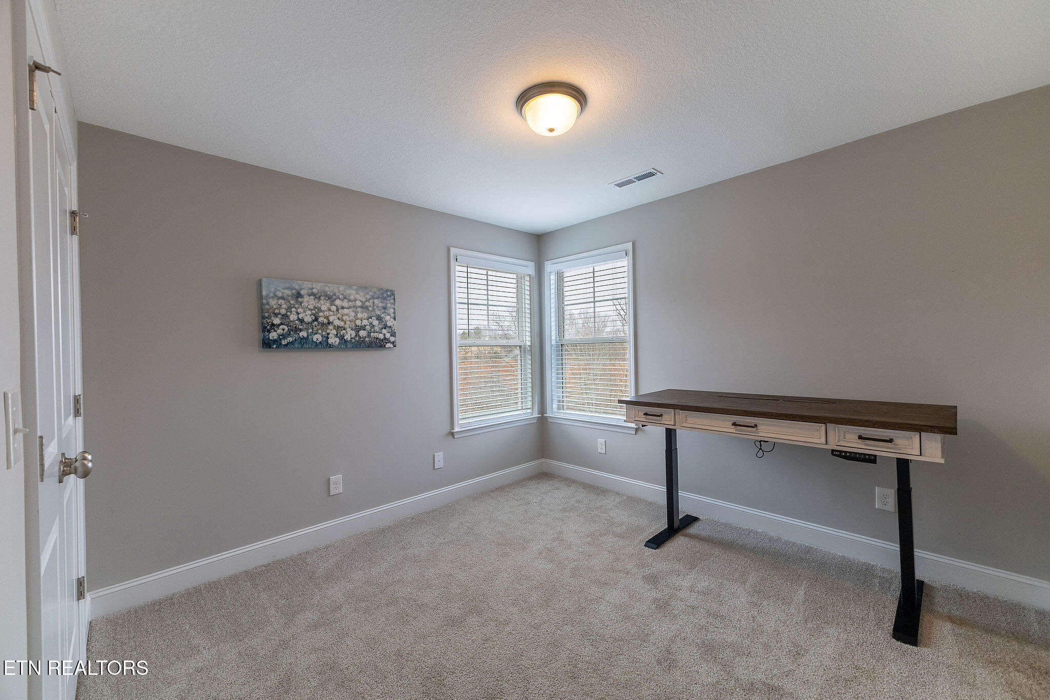 1819 English Ivy Lane Property Photo 23