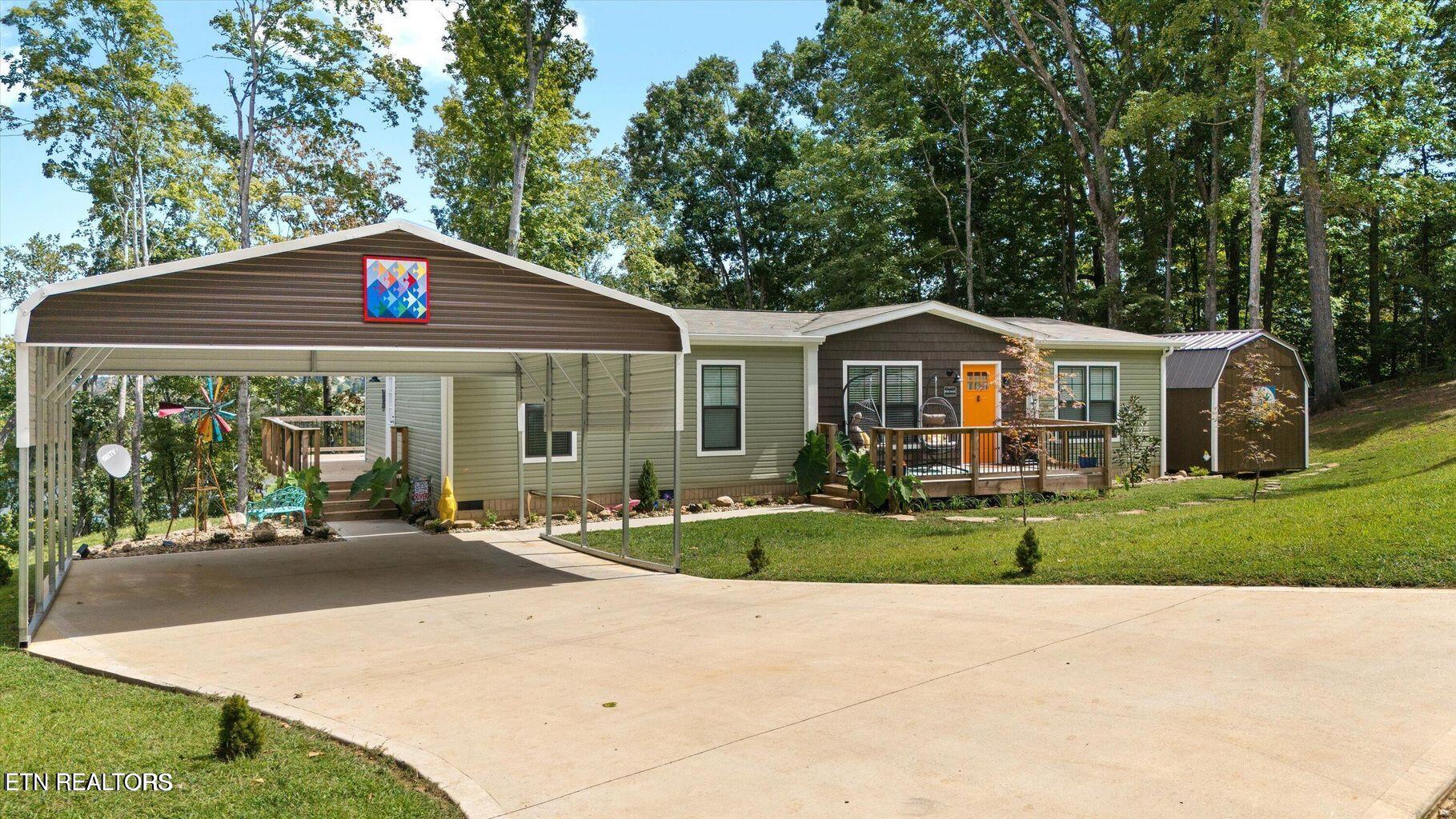 209 Lakeshore Vista Drive Property Photo