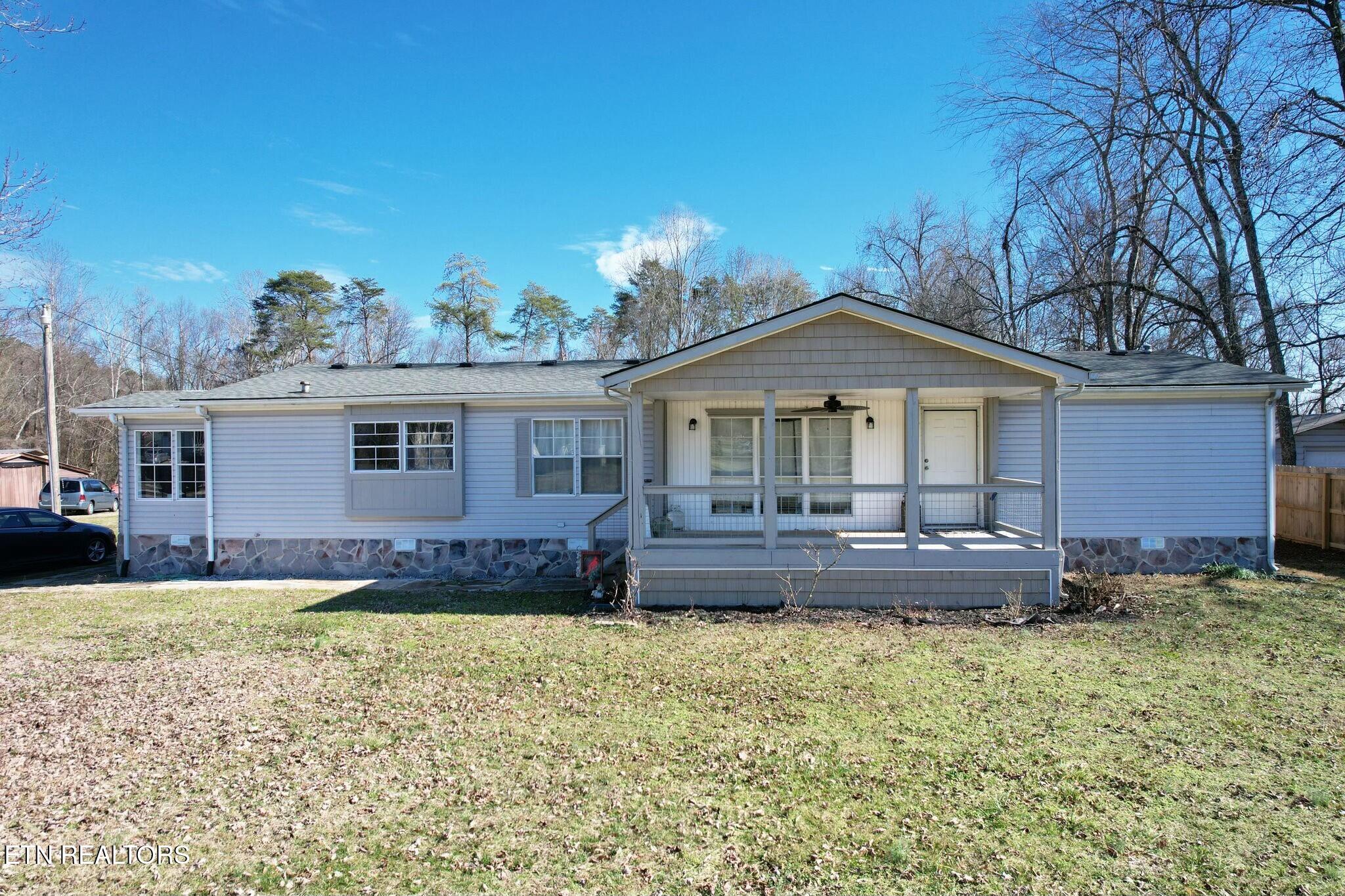330 Hilleary St Property Photo