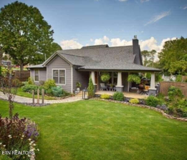 545 Lee Lambert Loop Property Photo 1