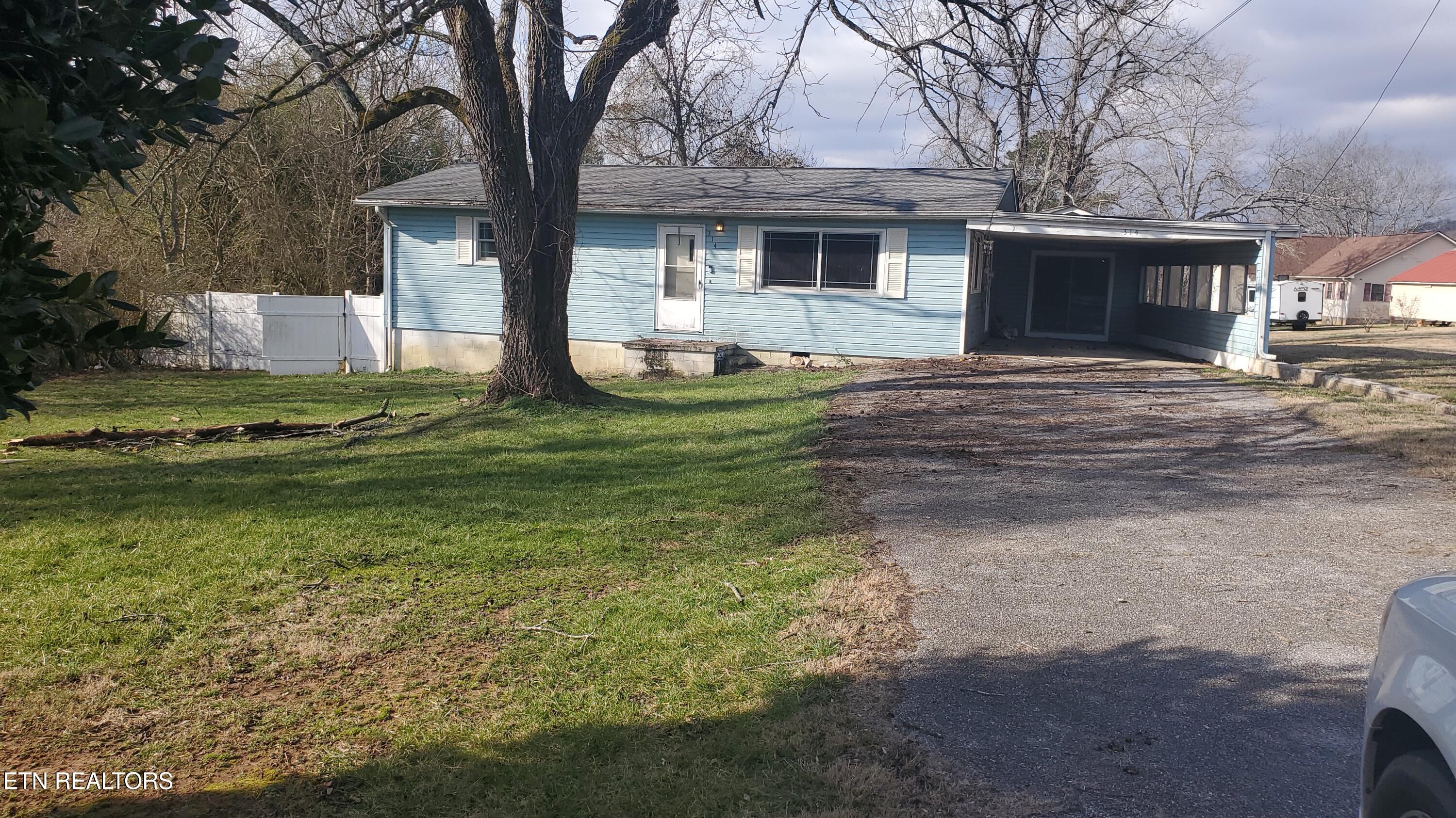 314 Spencer Drive Property Photo 1