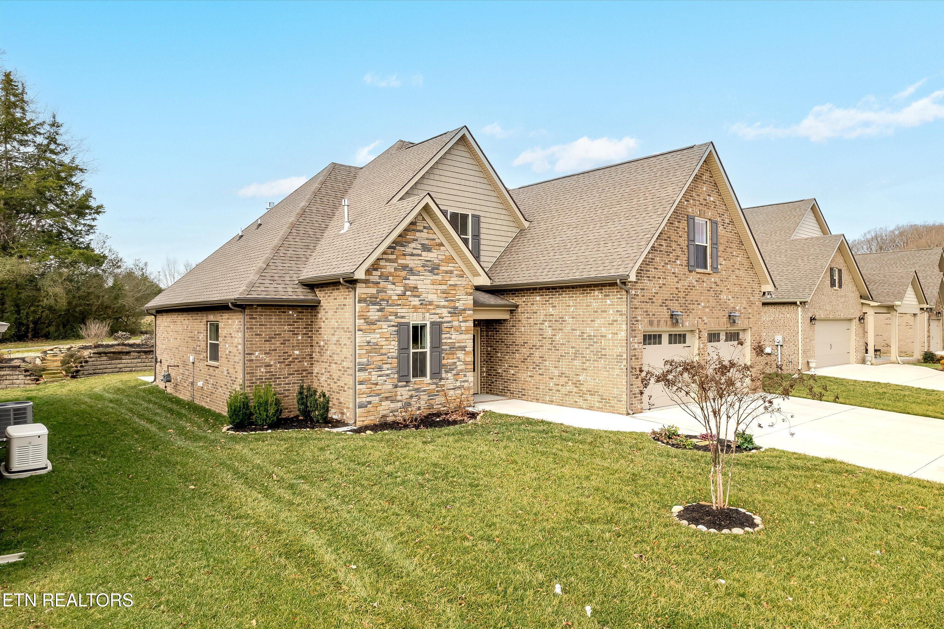 282 Chimney Rock Drive Property Photo
