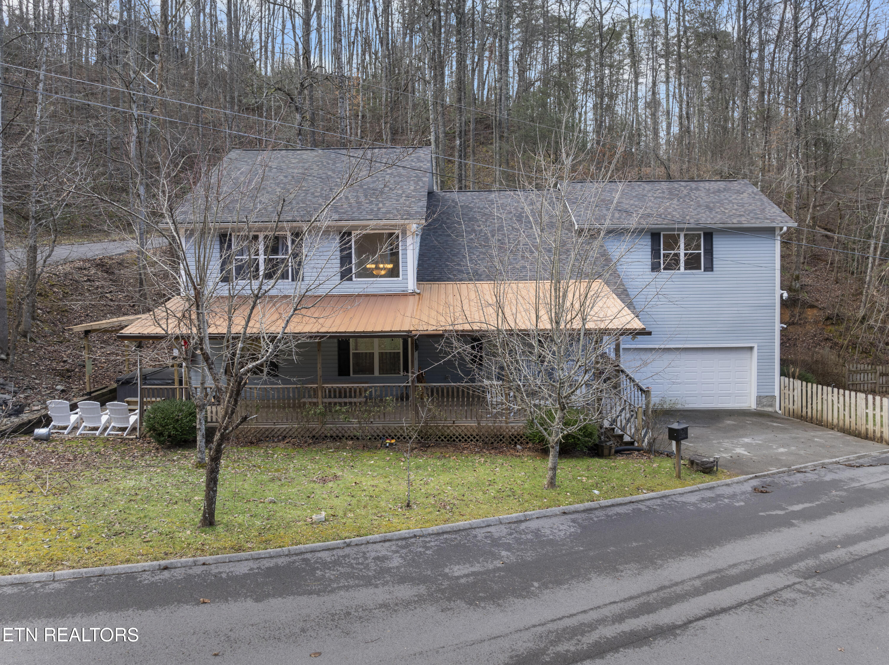 527 Hawks Tr Property Photo 1