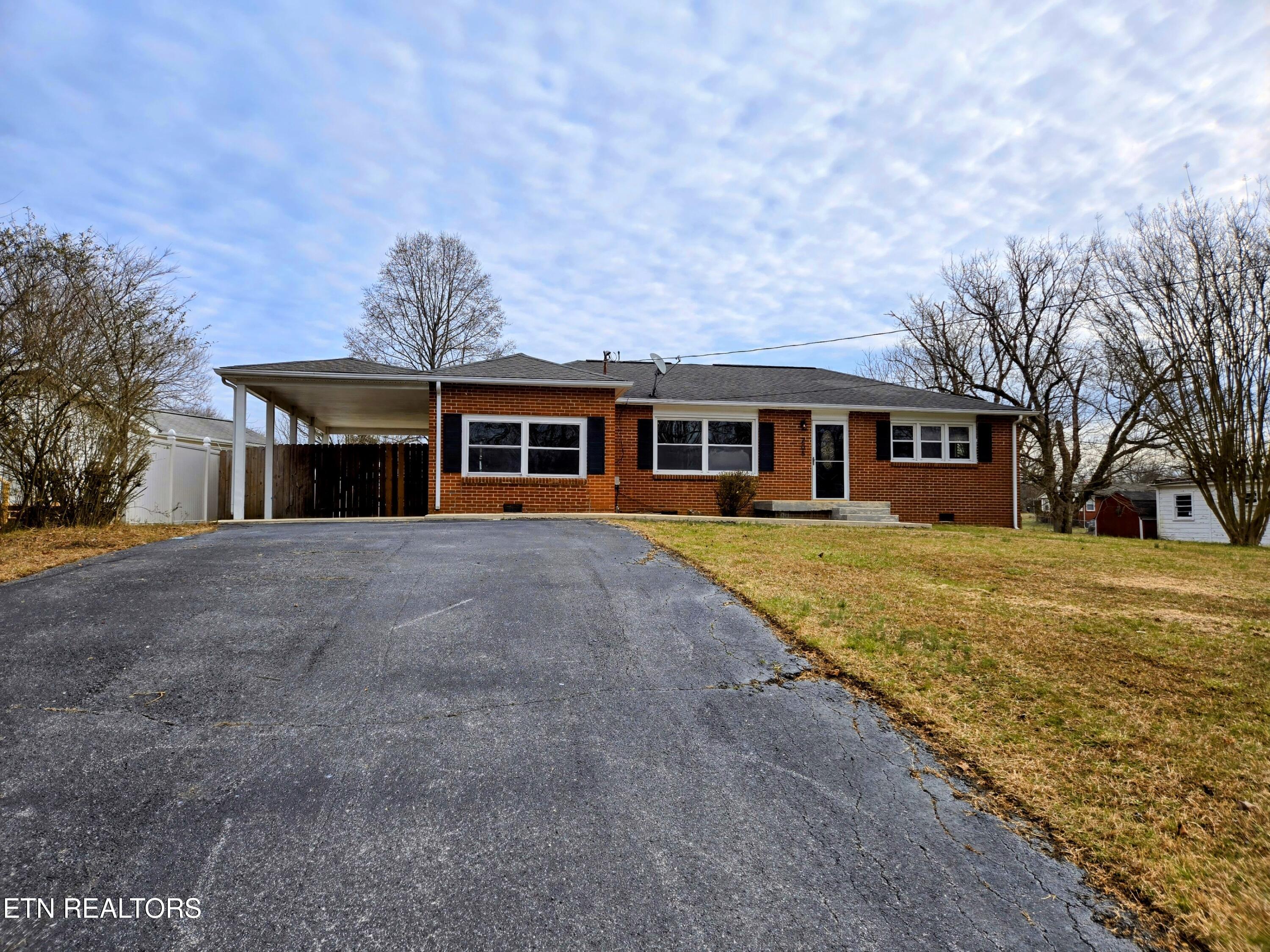 205 Willowbrook Drive Property Photo