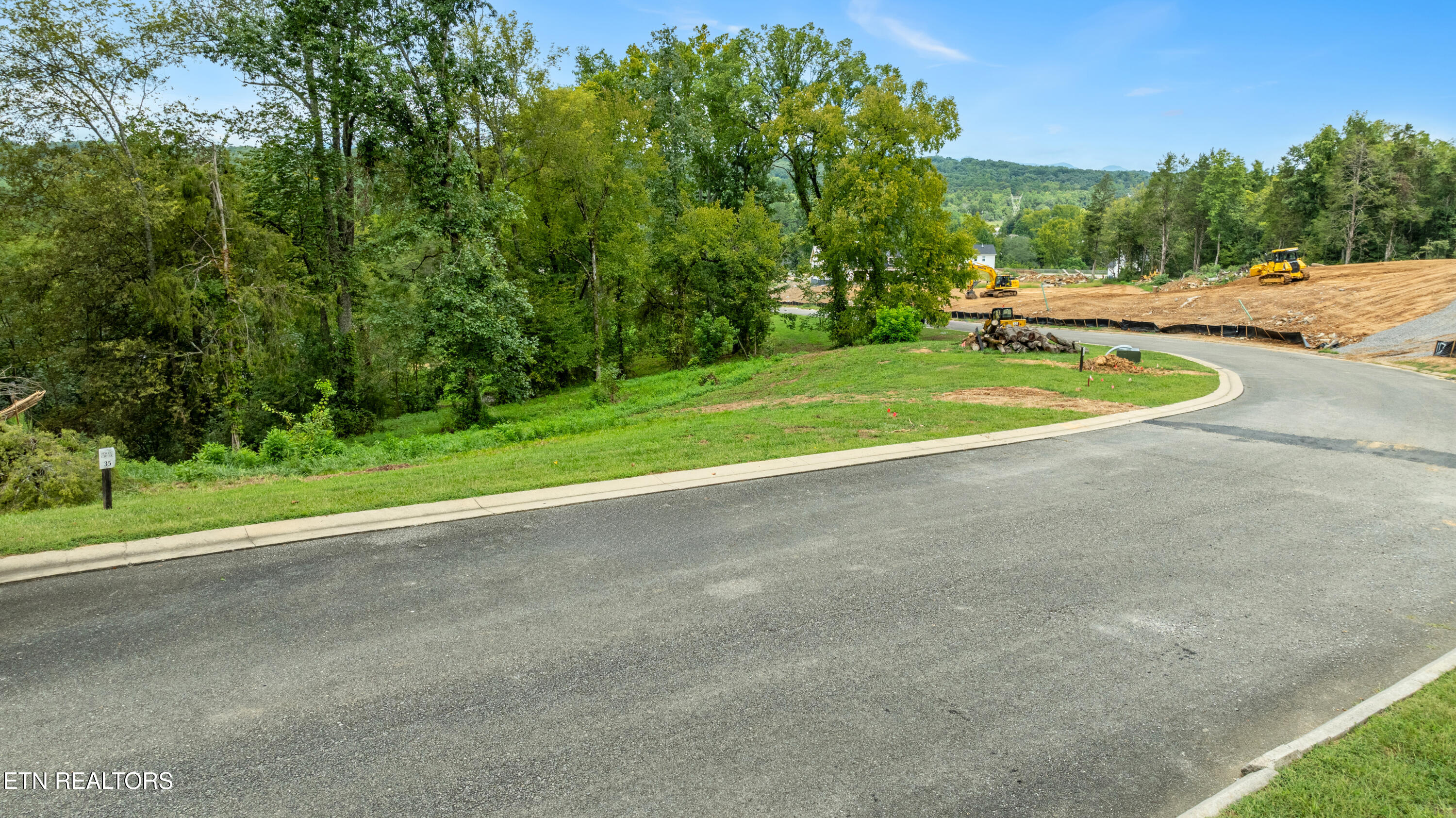 118 Black Oak Drive Property Photo