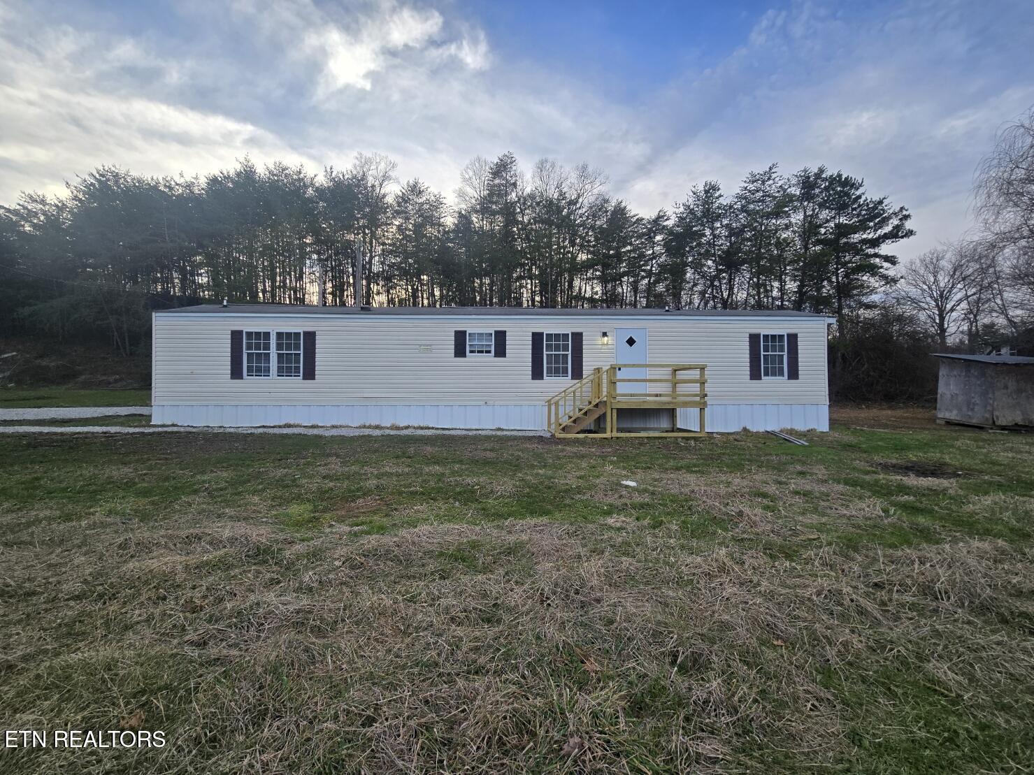 193 Denzil Drive Property Photo