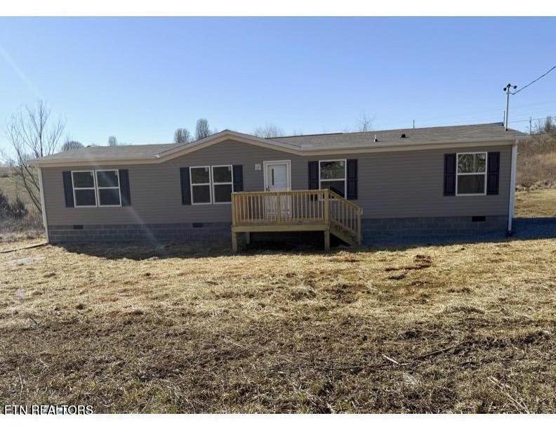 200 Oasis Rd Property Photo