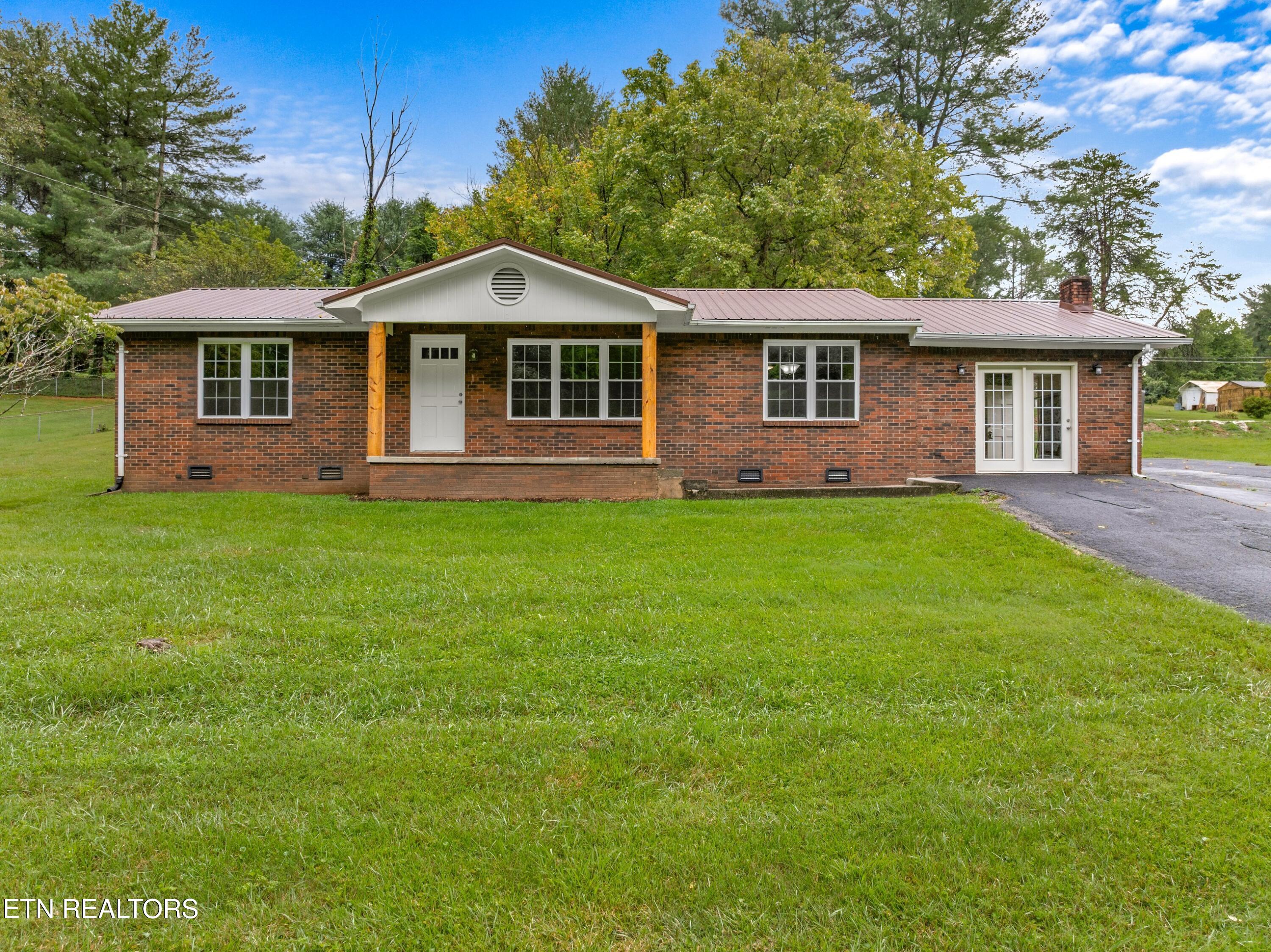 179 Jay Drive Property Photo