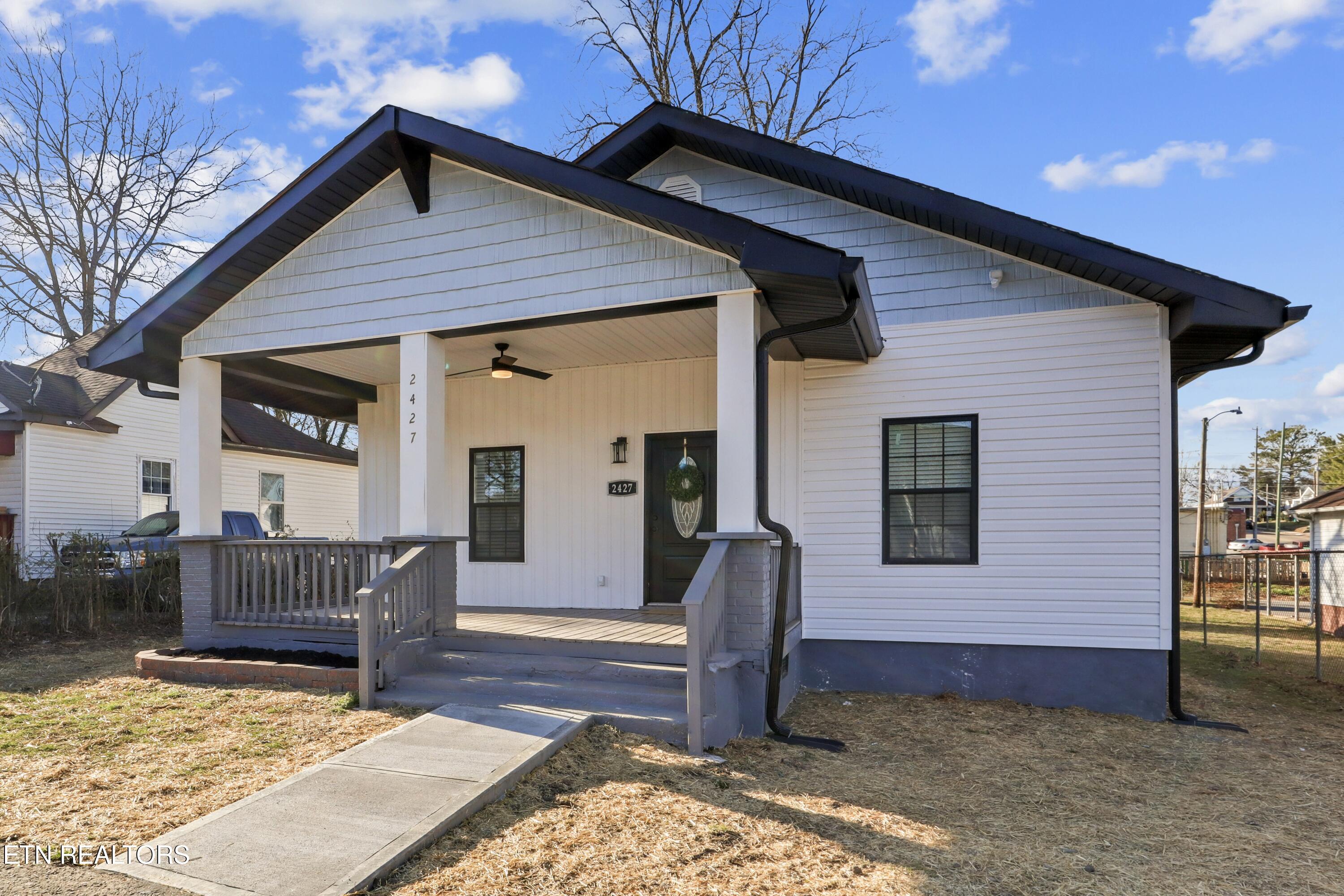 2427 Louise Ave Property Photo
