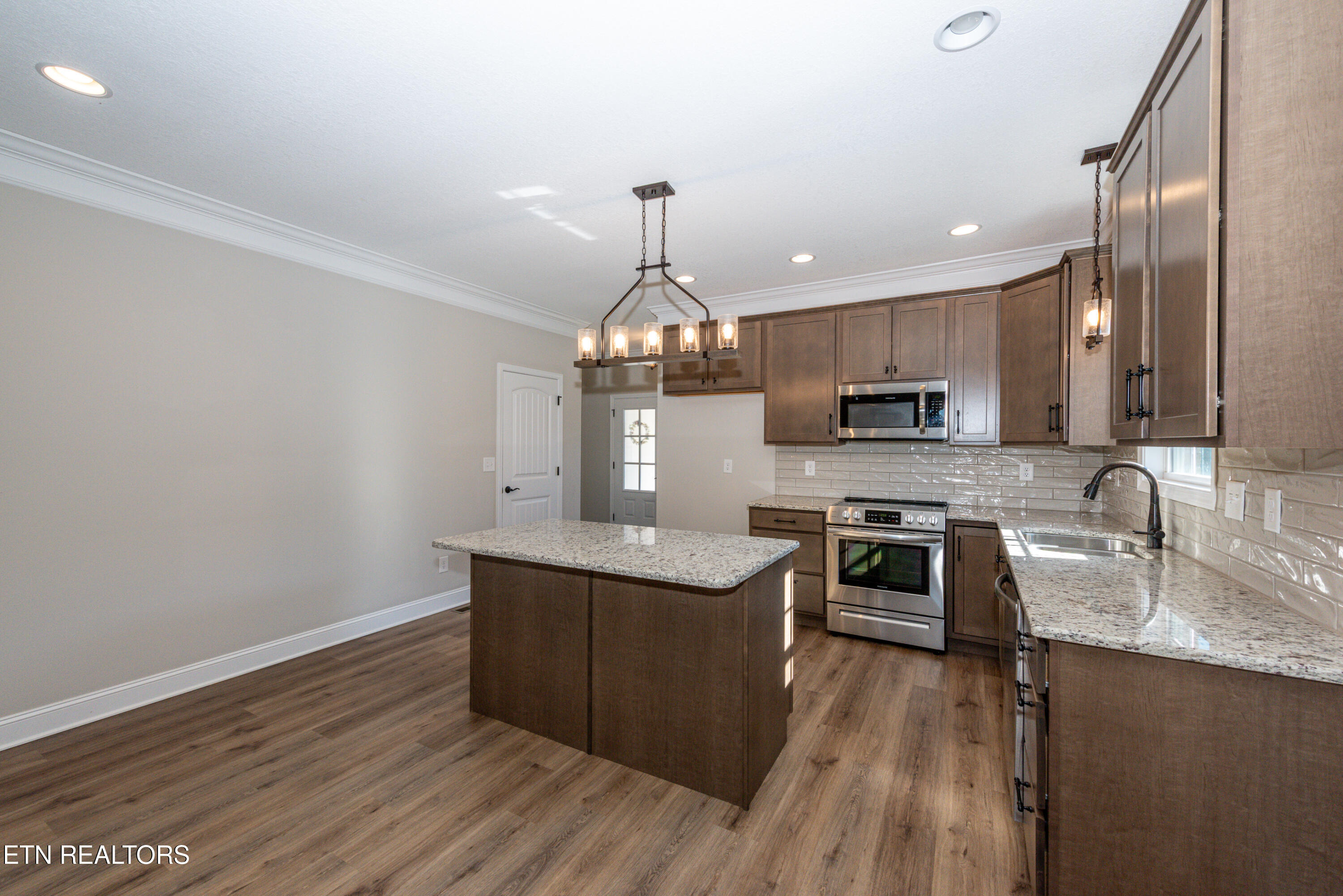 581 Timberline Drive Property Photo 6