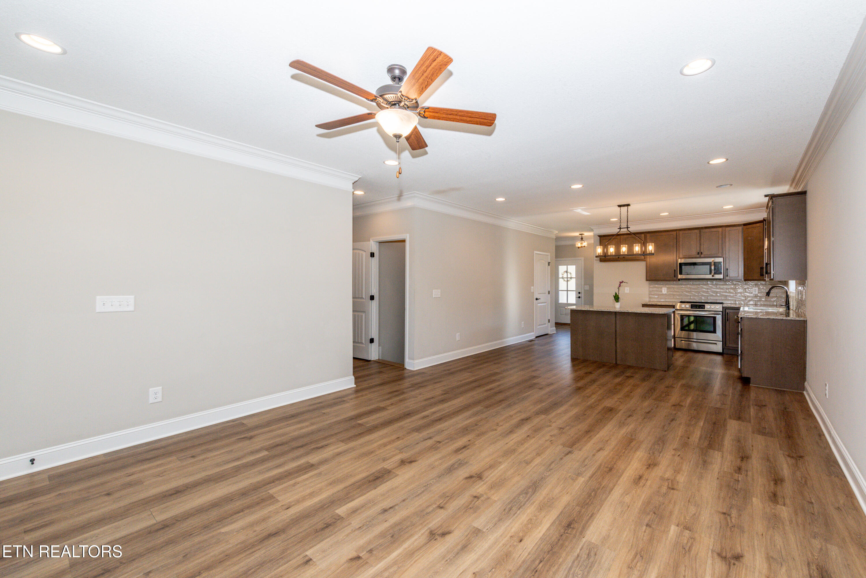 581 Timberline Drive Property Photo 16