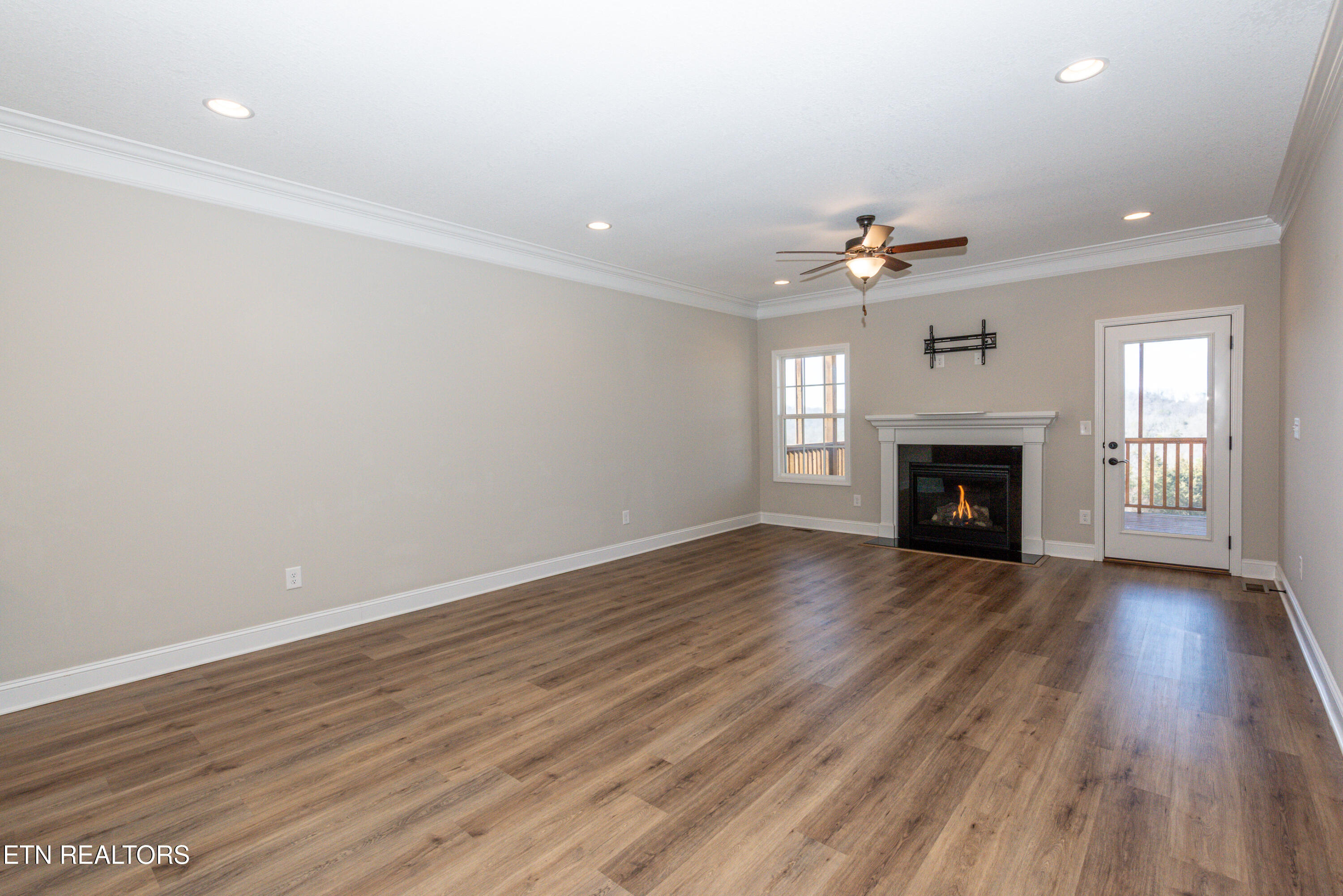 581 Timberline Drive Property Photo 17