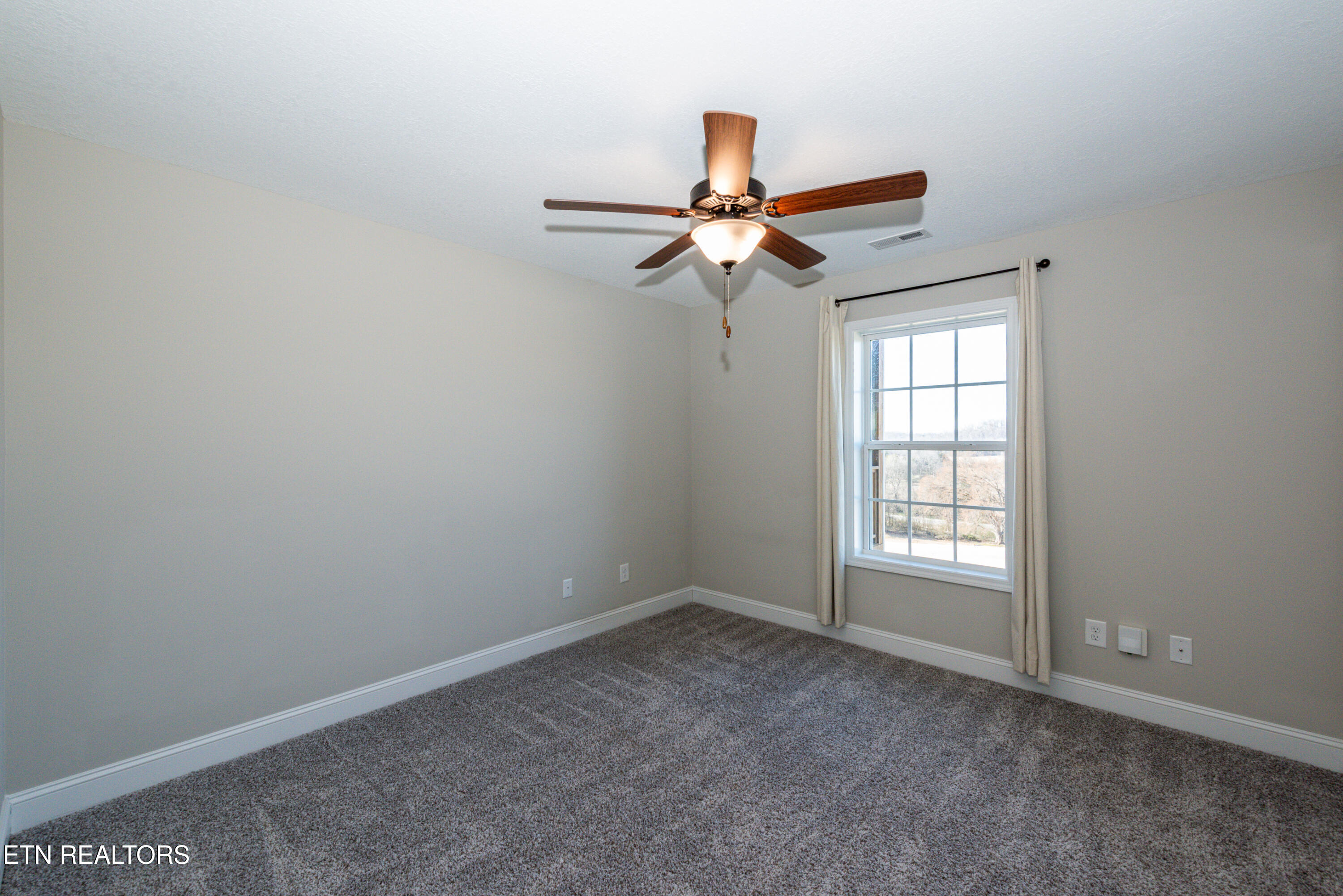 581 Timberline Drive Property Photo 32