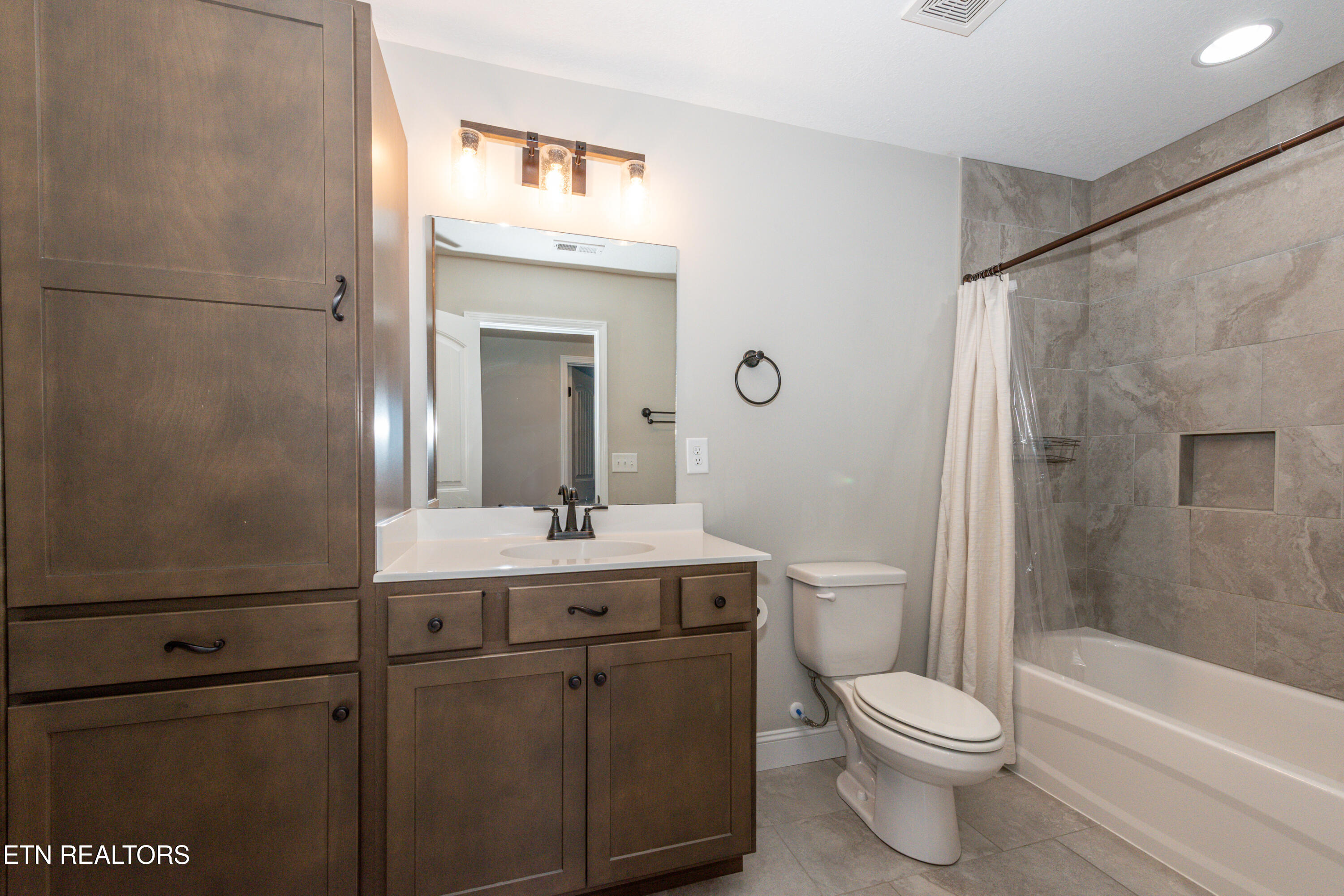 581 Timberline Drive Property Photo 35