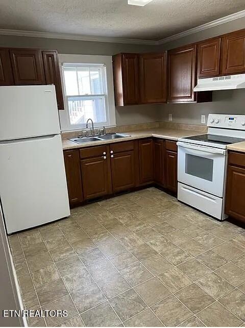 1412 Armstrong Ave Property Photo 11