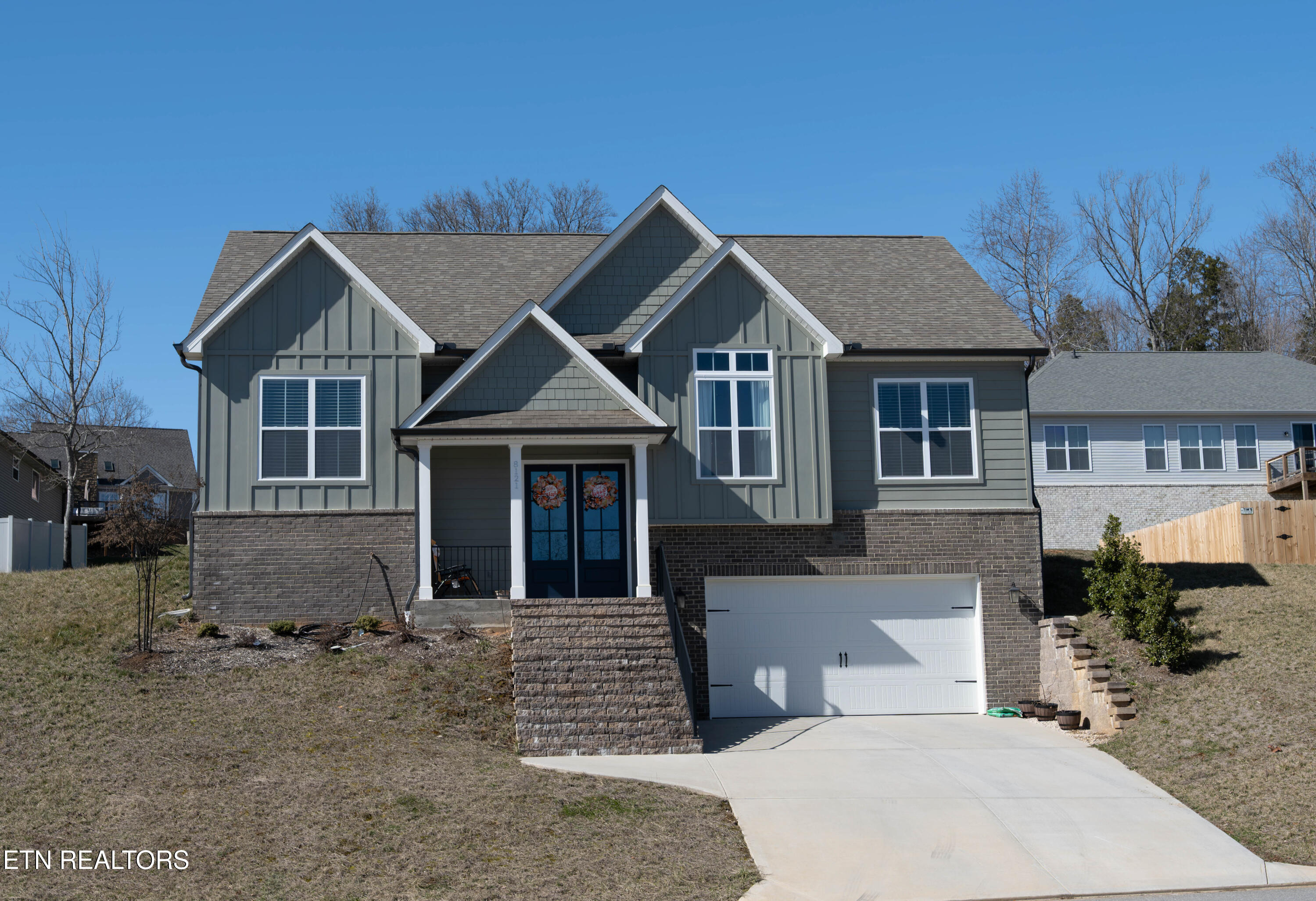 8121 Chapel Hill Lane Property Photo