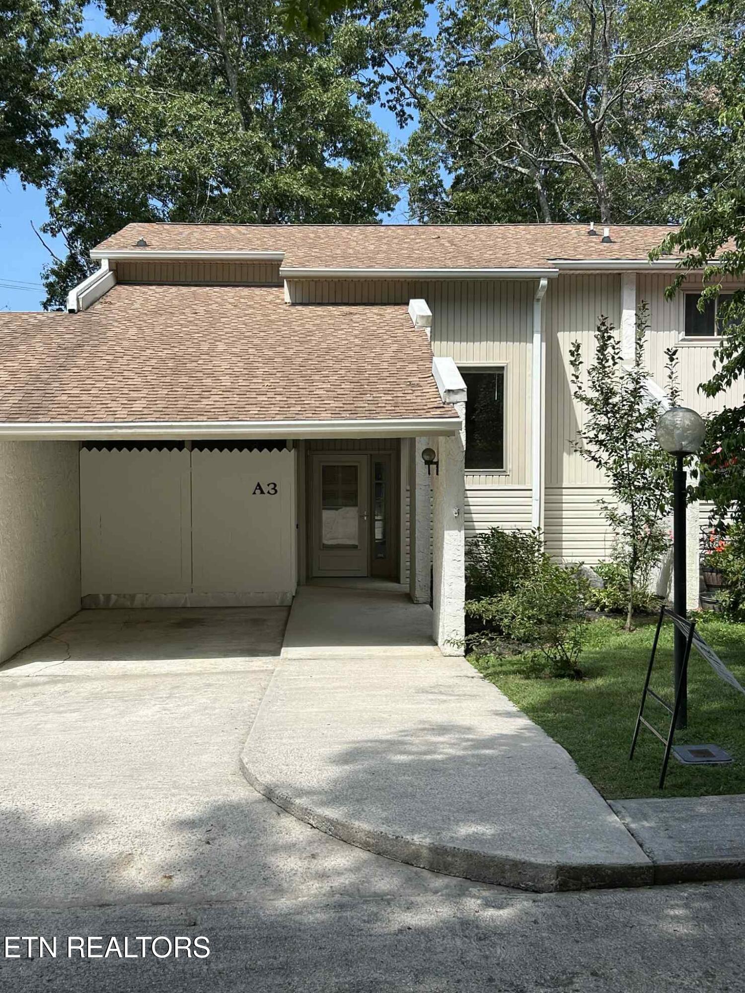 7000 Big Horn Drive Property Photo 1
