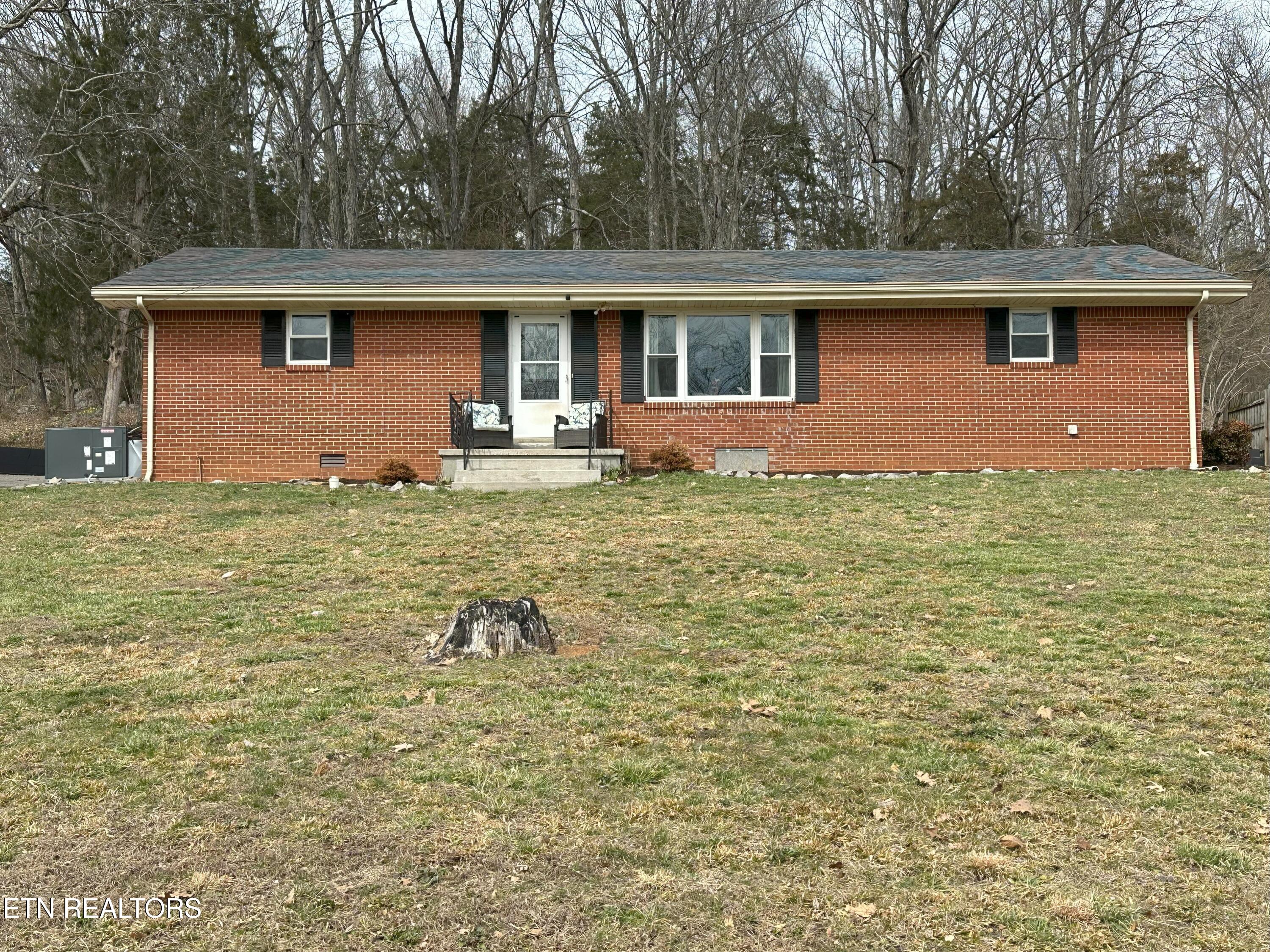 406 S Hillcrest Drive Property Photo