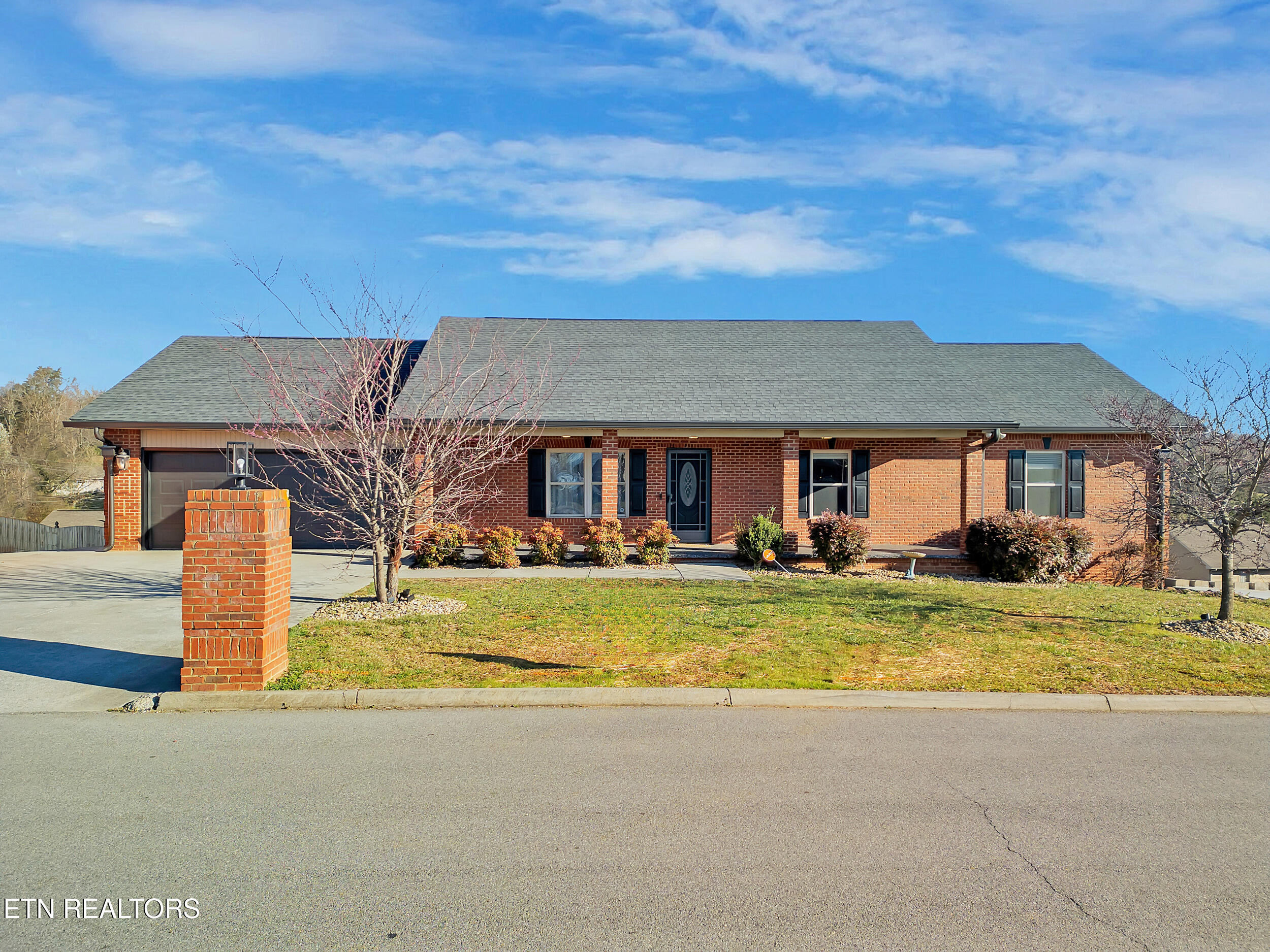 634 Hills Gate Circle Property Photo 1