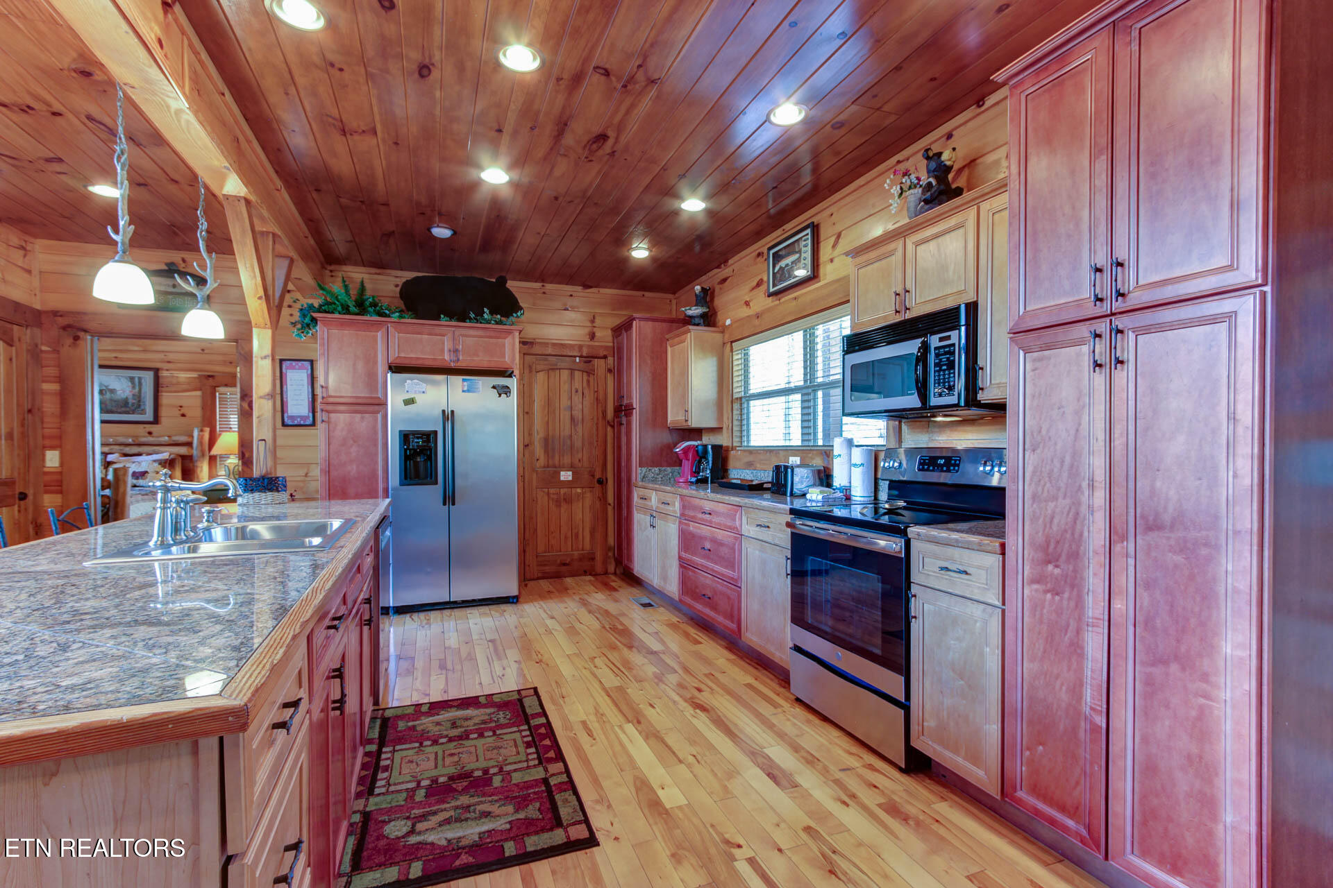 1716 Smoky Hills Drive Property Photo 13