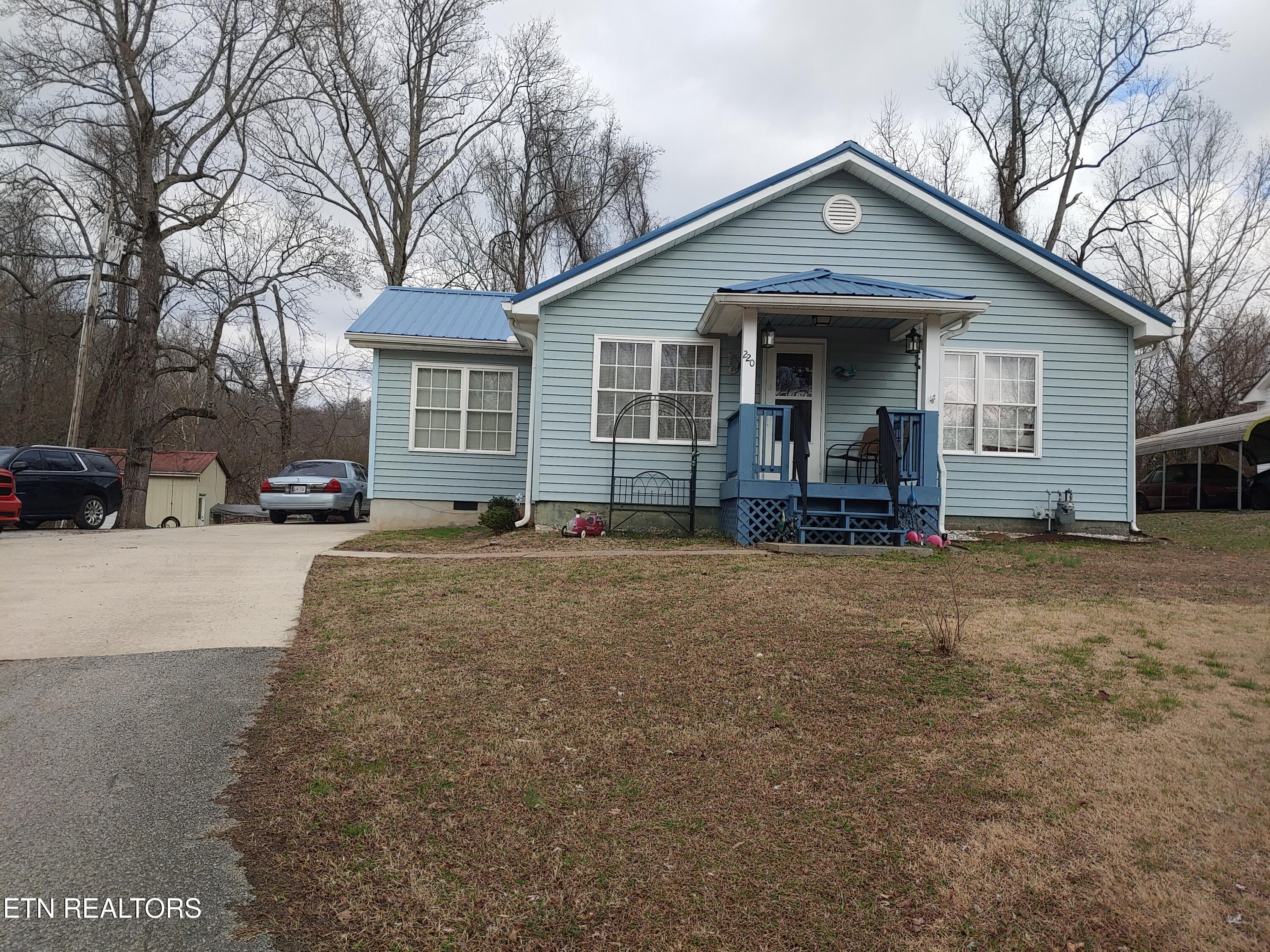 220 Capps Lane Property Photo 1