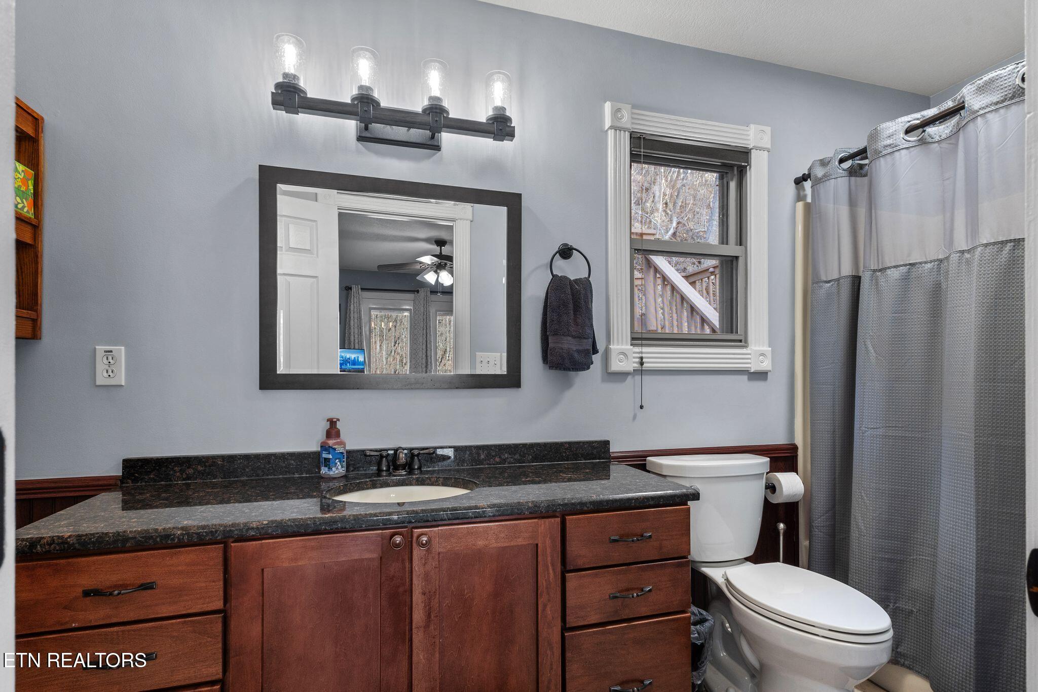 300 Hiawatha Lane Property Photo 30
