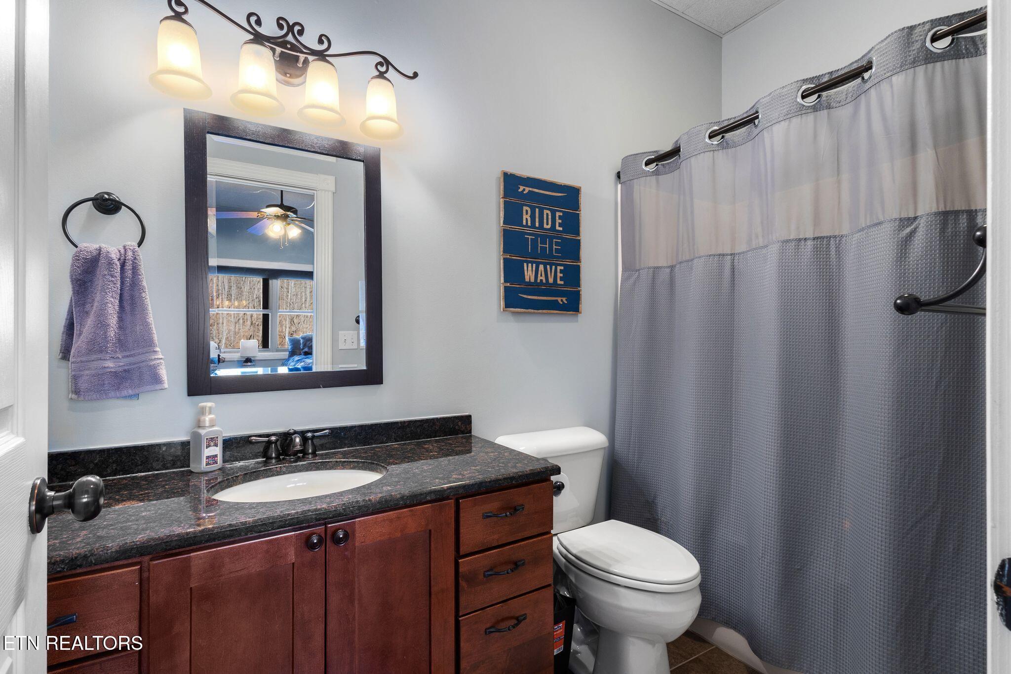 300 Hiawatha Lane Property Photo 40